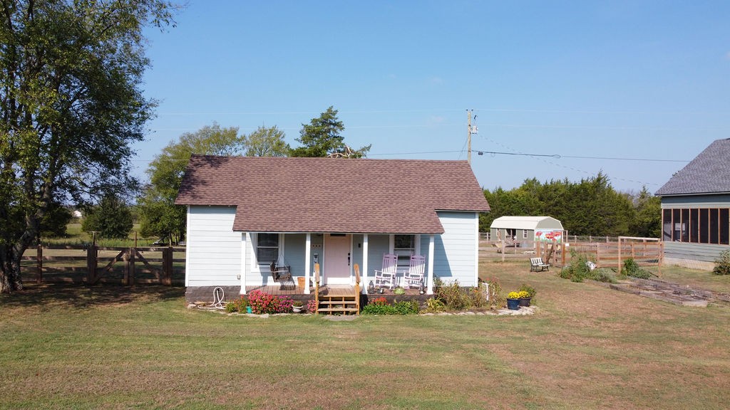9986 Taylor Rd Property Photo 16