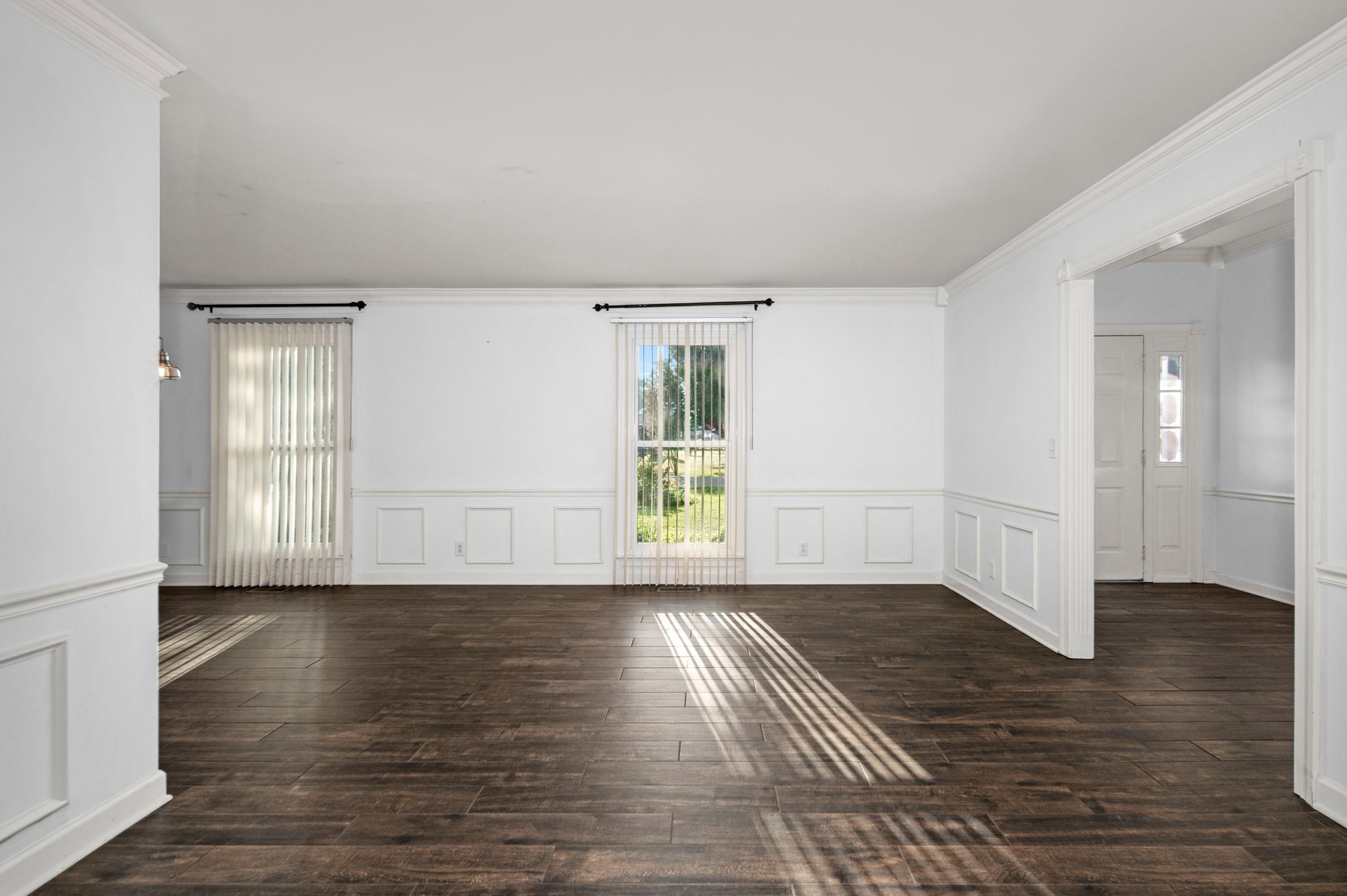 2814 Archer Ave Property Photo 11
