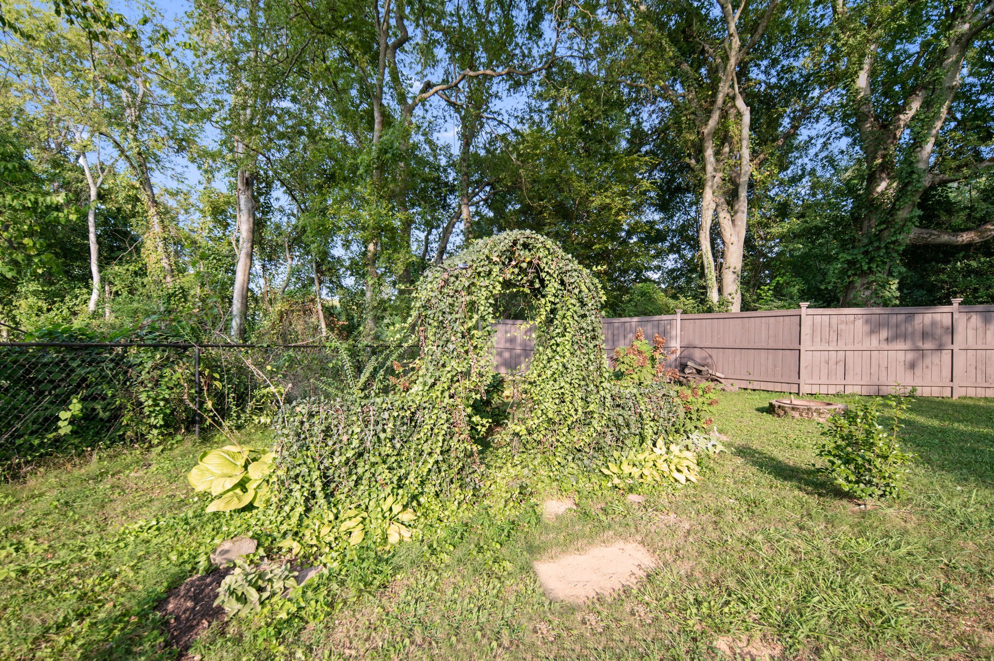 2814 Archer Ave Property Photo 42