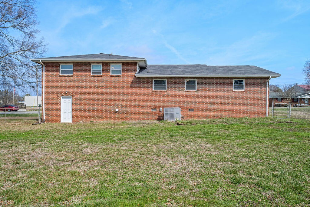 31 Jackson Way Property Photo 32