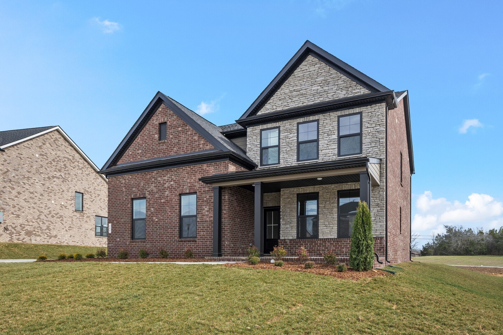 285 Johnnys Place Property Photo 2