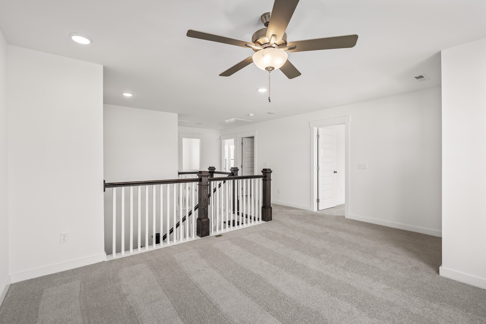 289 Johnnys Place Property Photo 34
