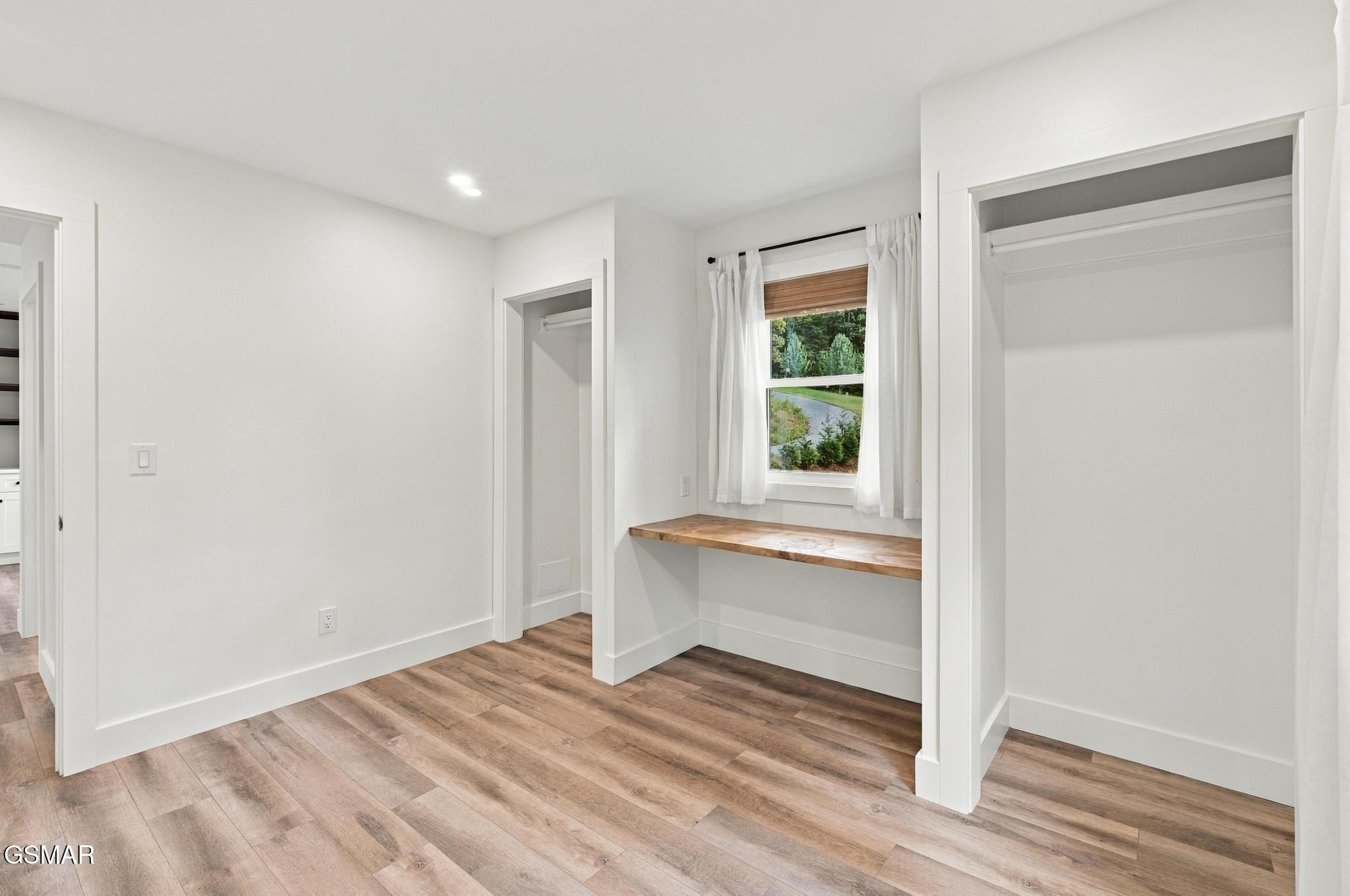 712 E Millers Cove Road Property Photo 15