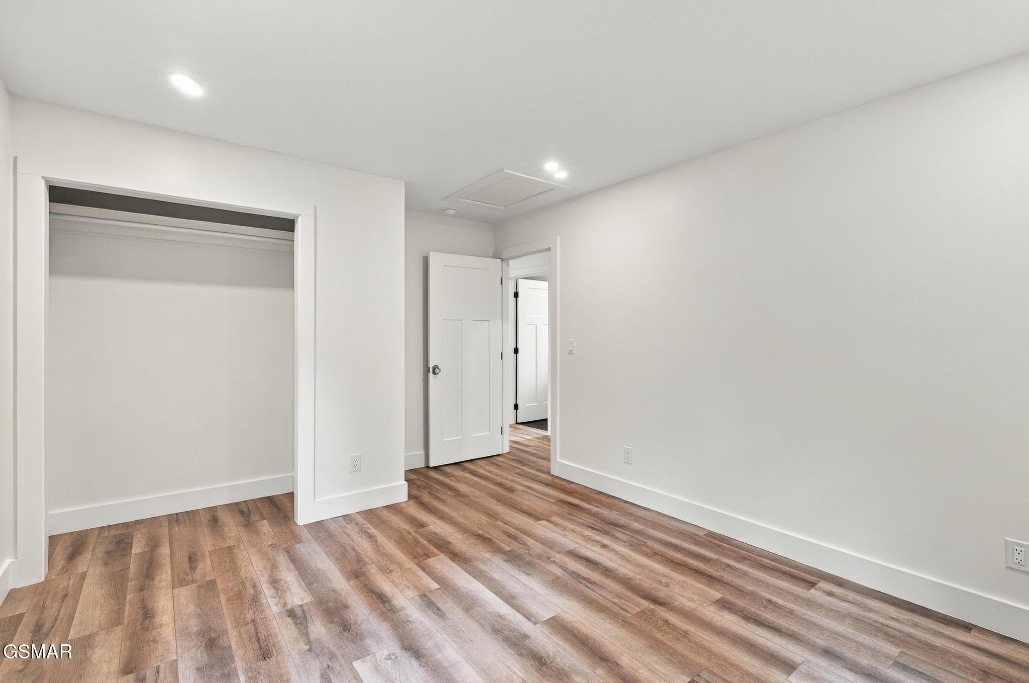 712 E Millers Cove Road Property Photo 19