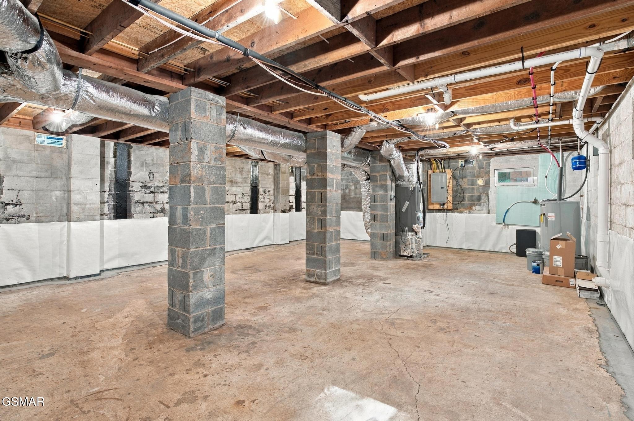 712 E Millers Cove Road Property Photo 25