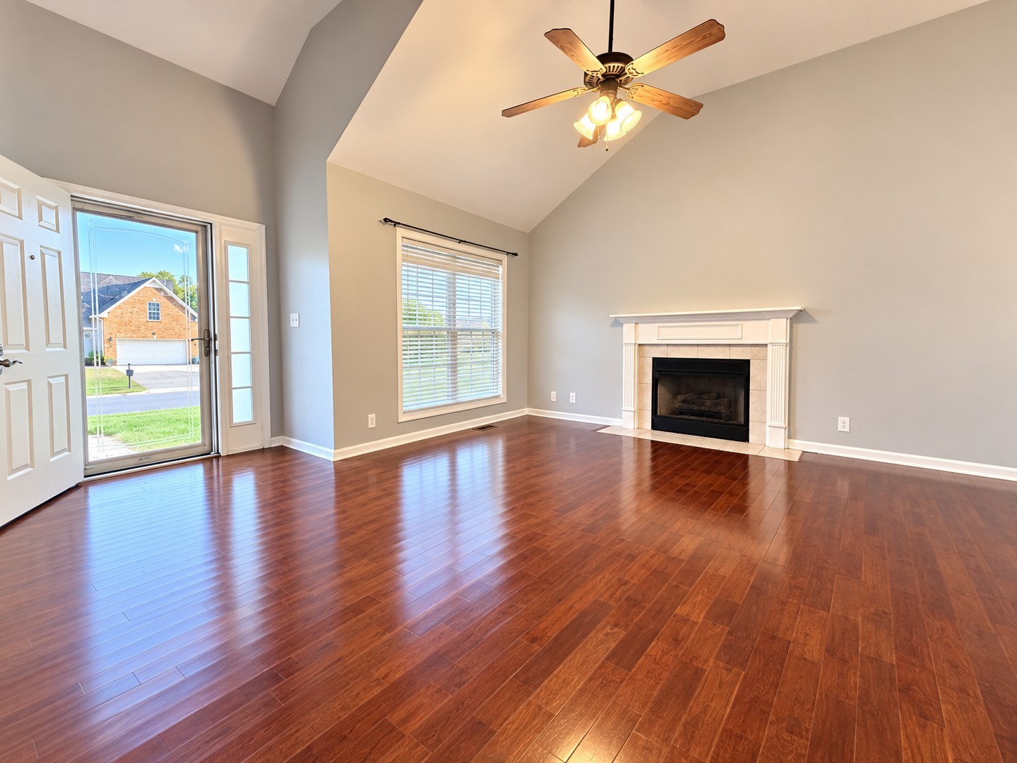 300 Fair Haven Dr Property Photo 3