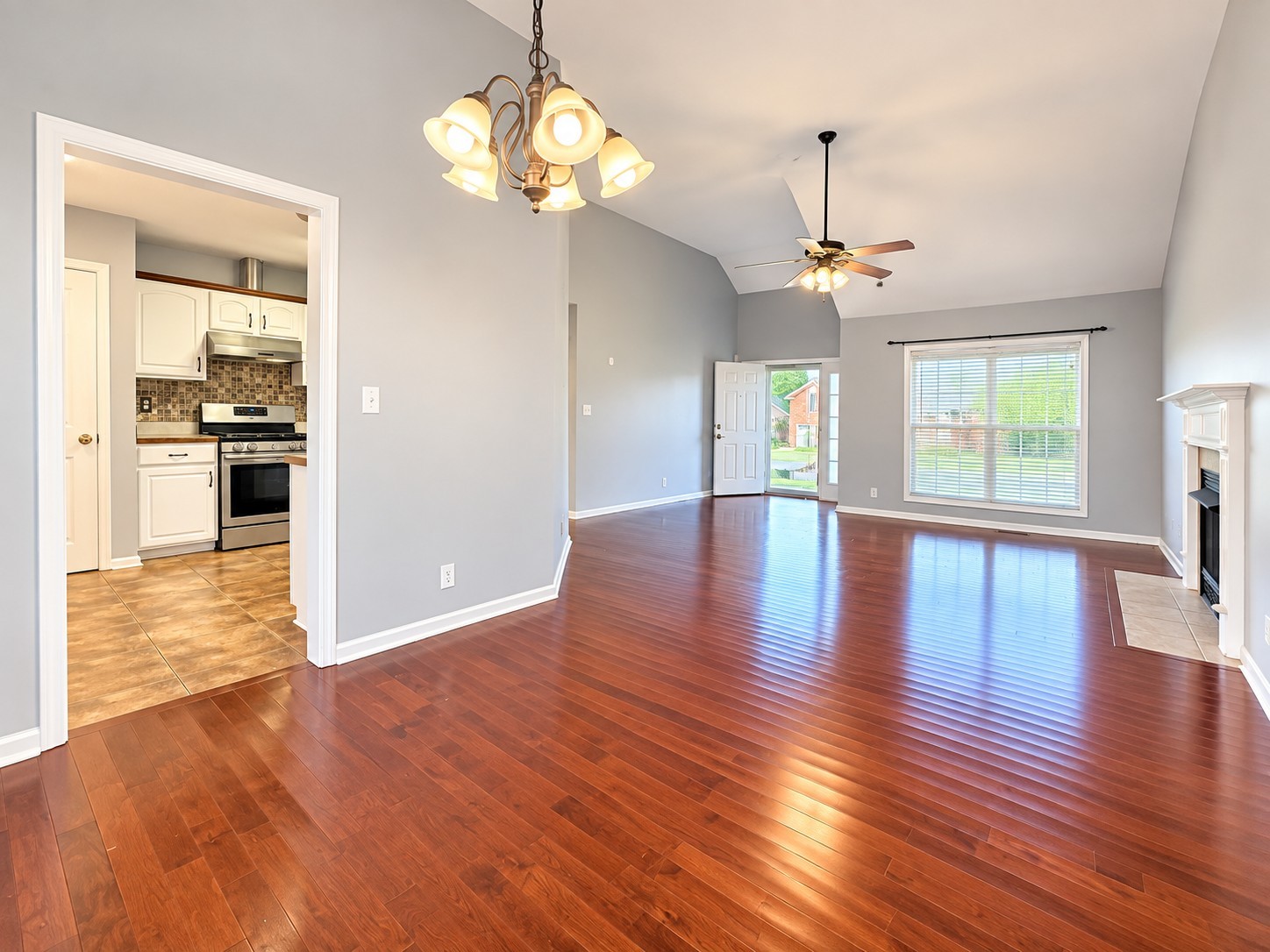 300 Fair Haven Dr Property Photo 4