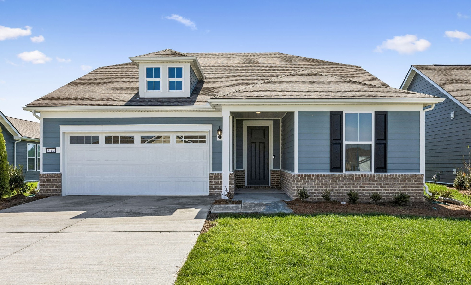 7169 Triad Way Property Photo 1