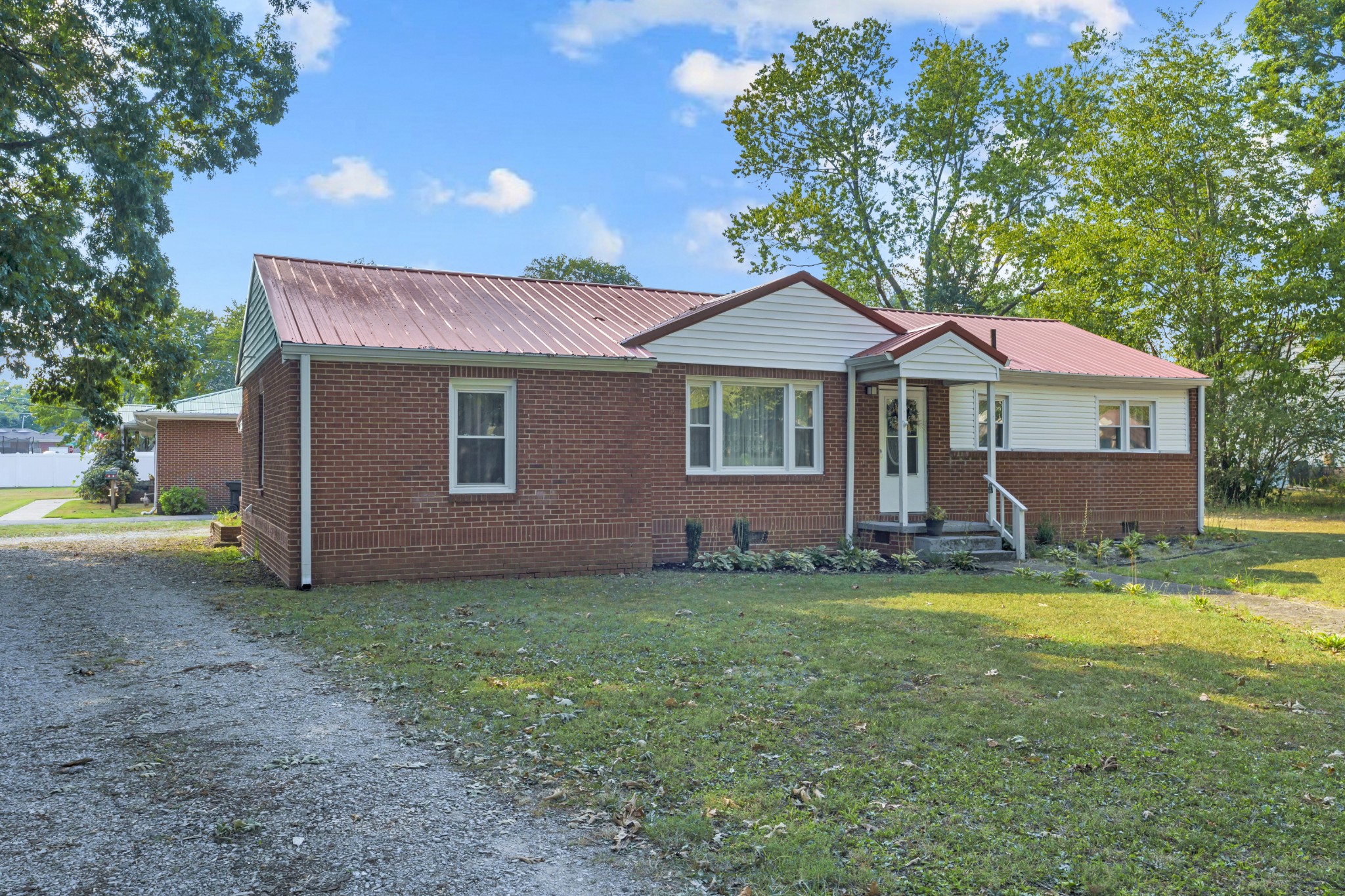 701 Stone Blvd Property Photo 1