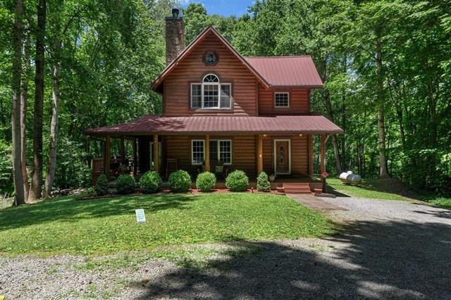112 Settlers Point Rd Property Photo 1