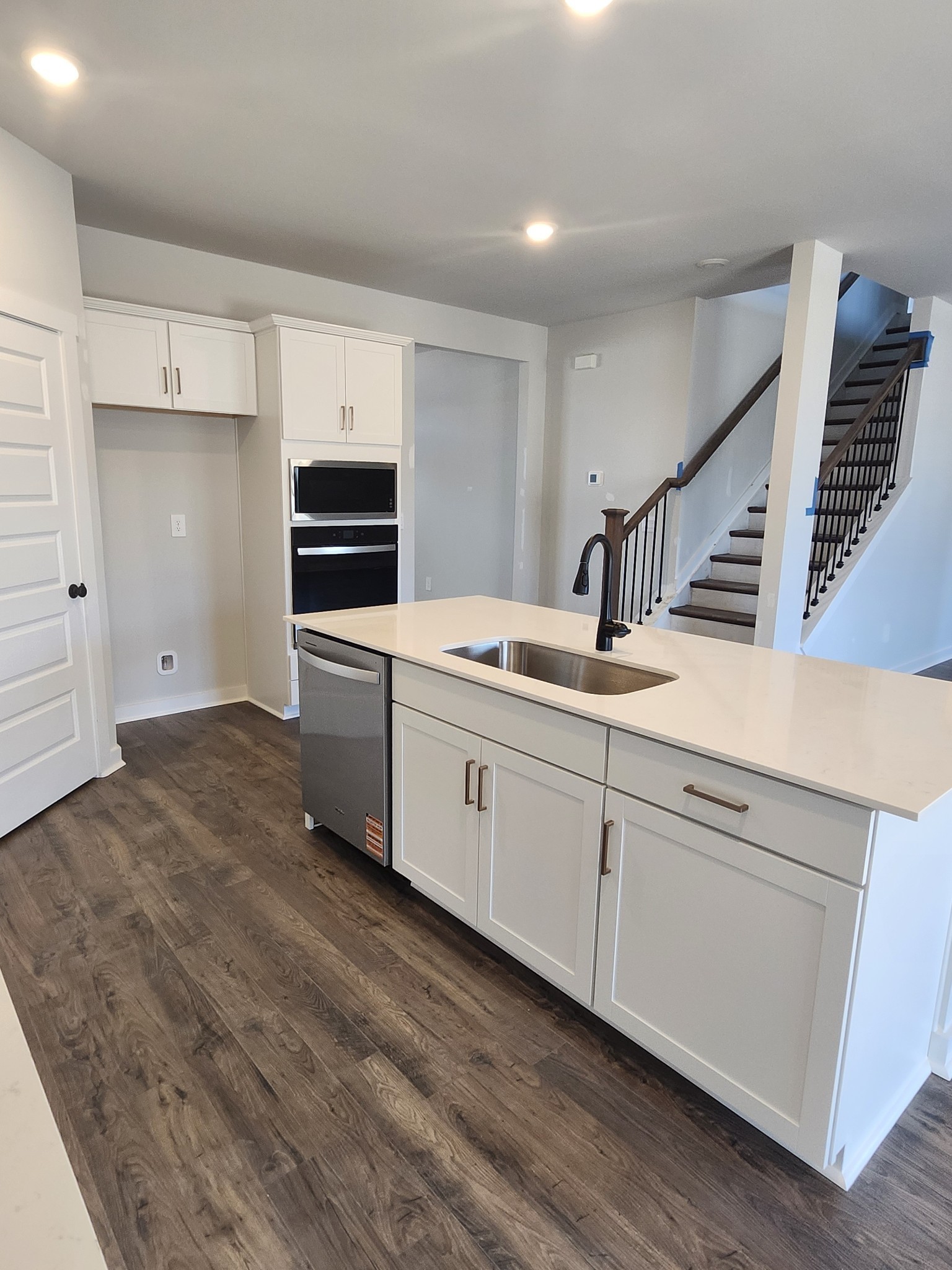 2045 Coriander Lane Property Photo 11