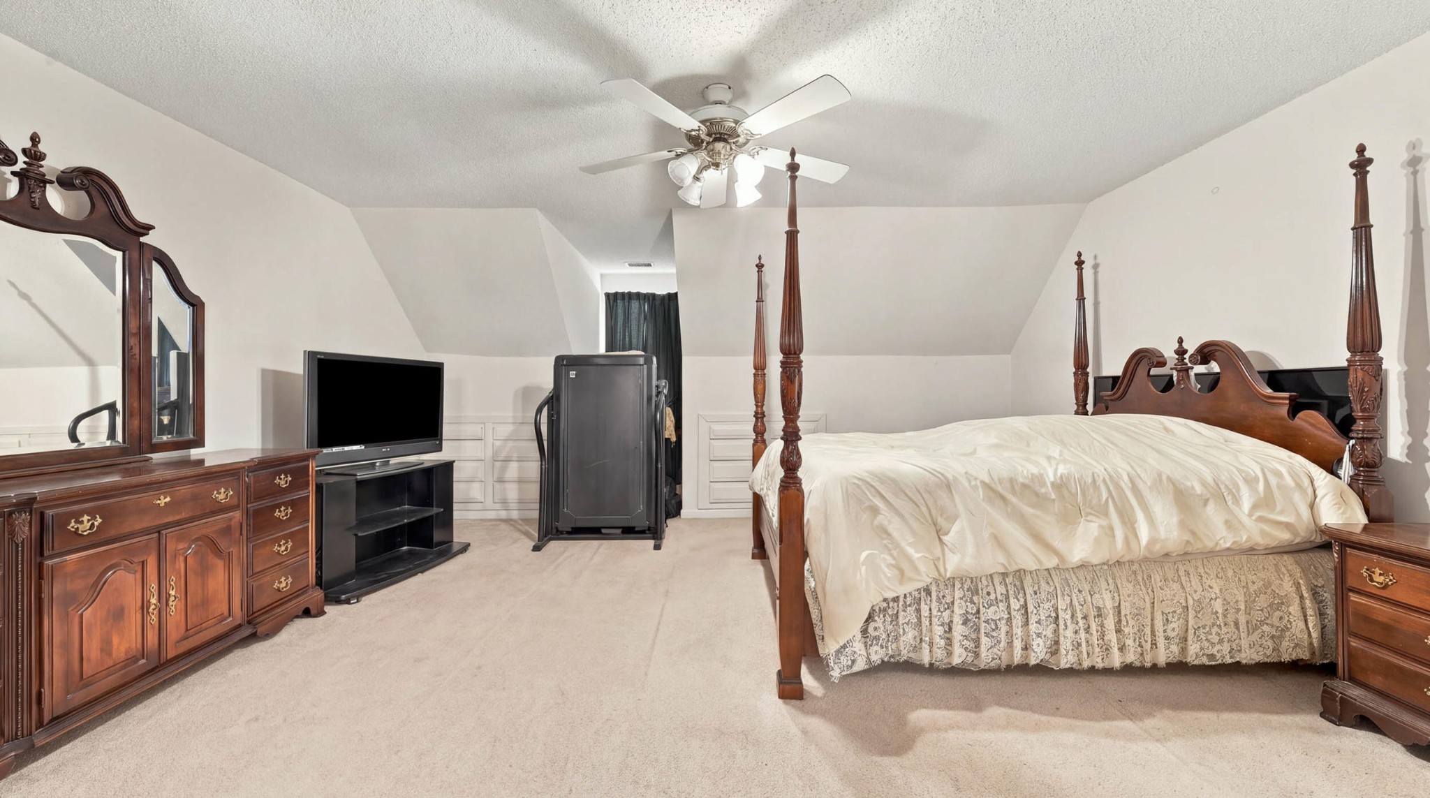 1233 Lenny Lane Property Photo 17
