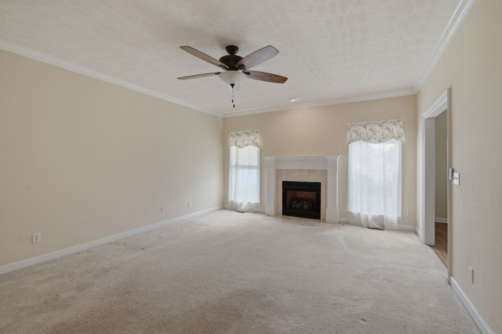 1201 Frinton Ct Property Photo 7
