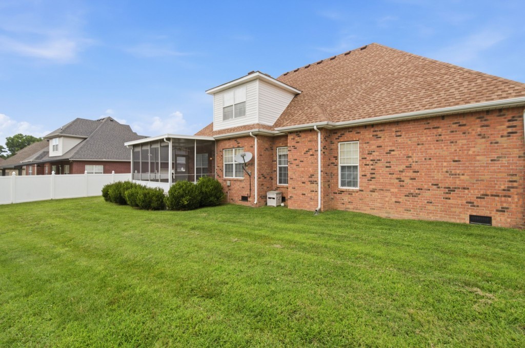 1201 Frinton Ct Property Photo 35