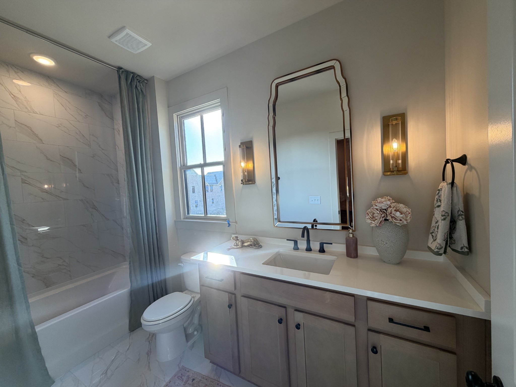 2543 Buckner Lane Property Photo 17