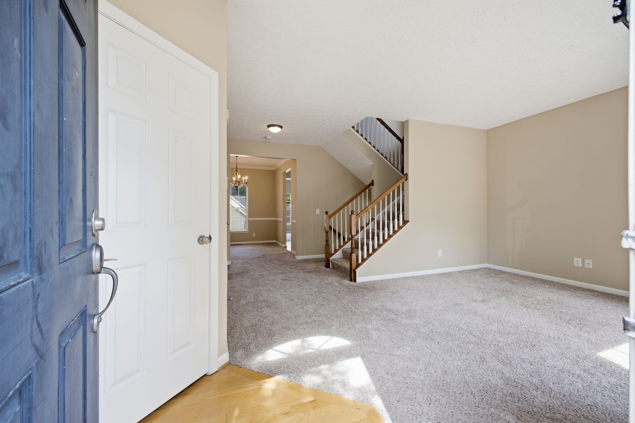 7841 Heaton Way Property Photo 8