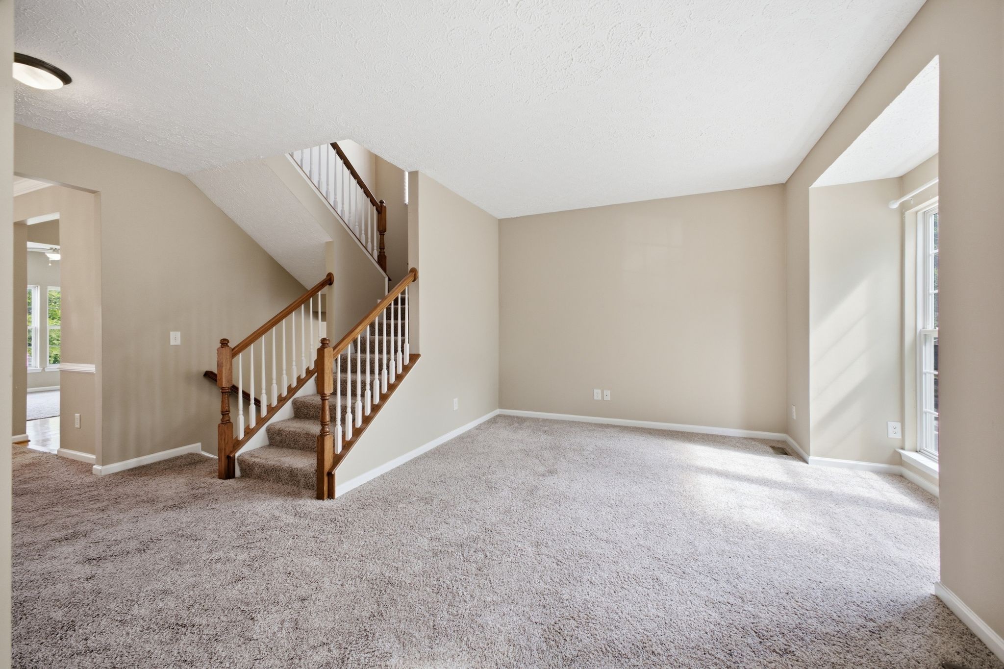 7841 Heaton Way Property Photo 9
