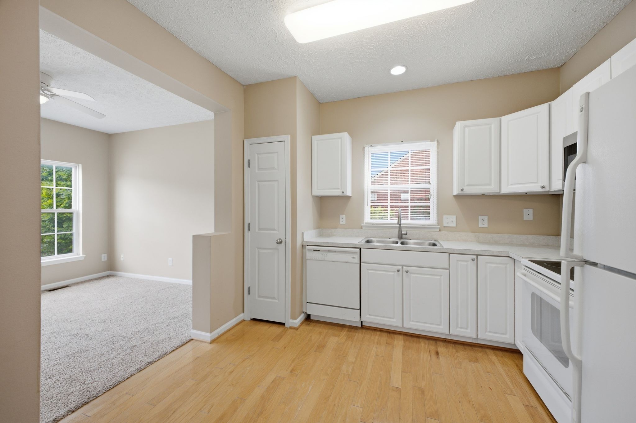 7841 Heaton Way Property Photo 17