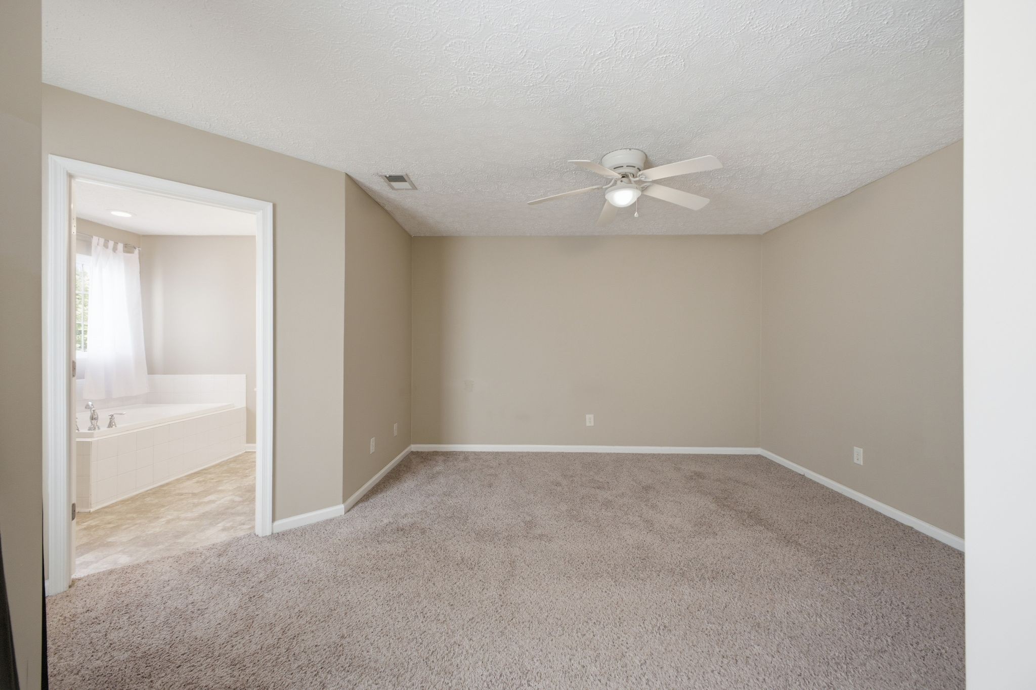 7841 Heaton Way Property Photo 23