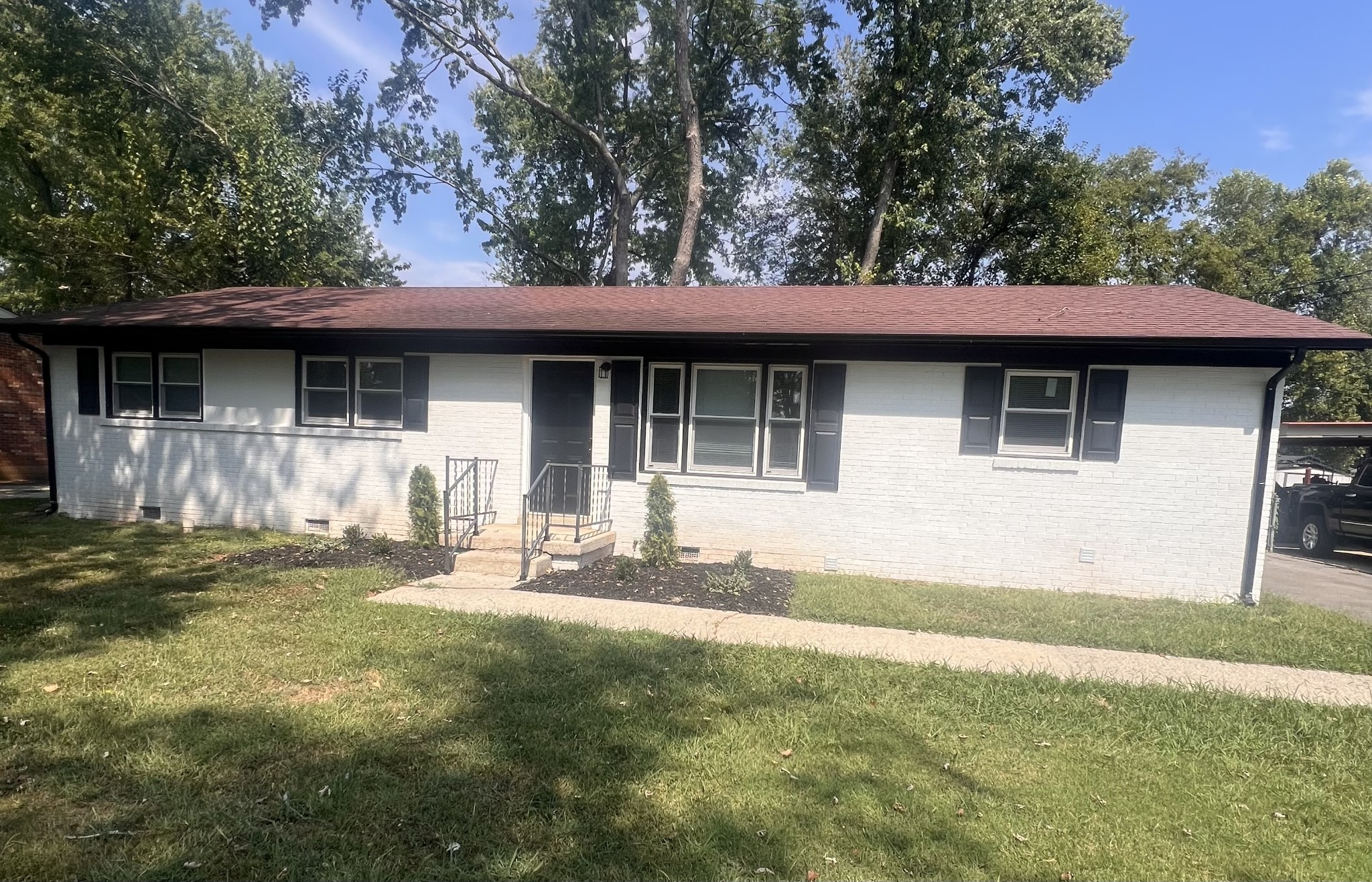 1611 Eagle St Property Photo 1