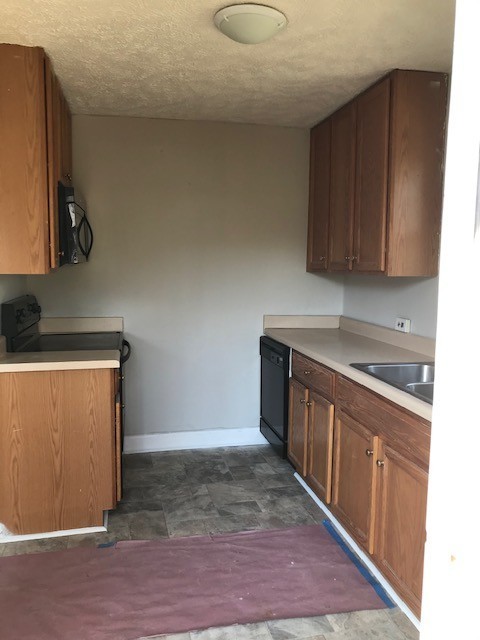 606 Lynn St Property Photo 5