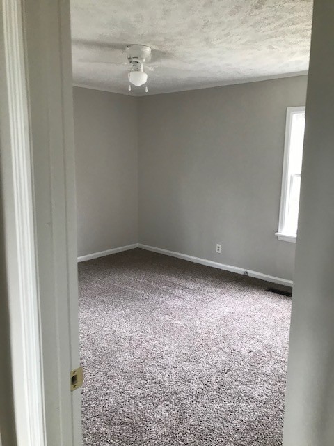 606 Lynn St Property Photo 23