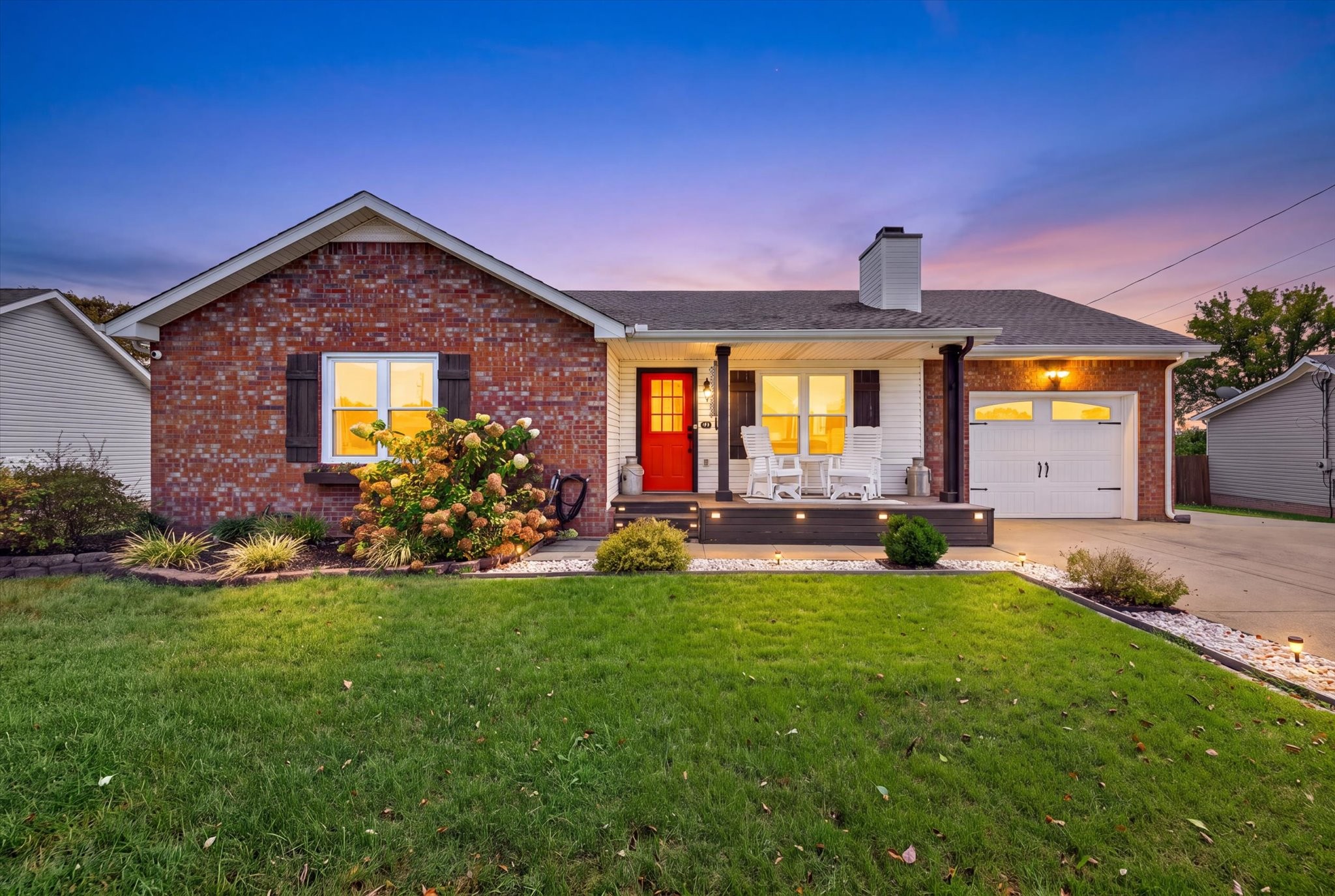 1318 Meredith Way Property Photo 1