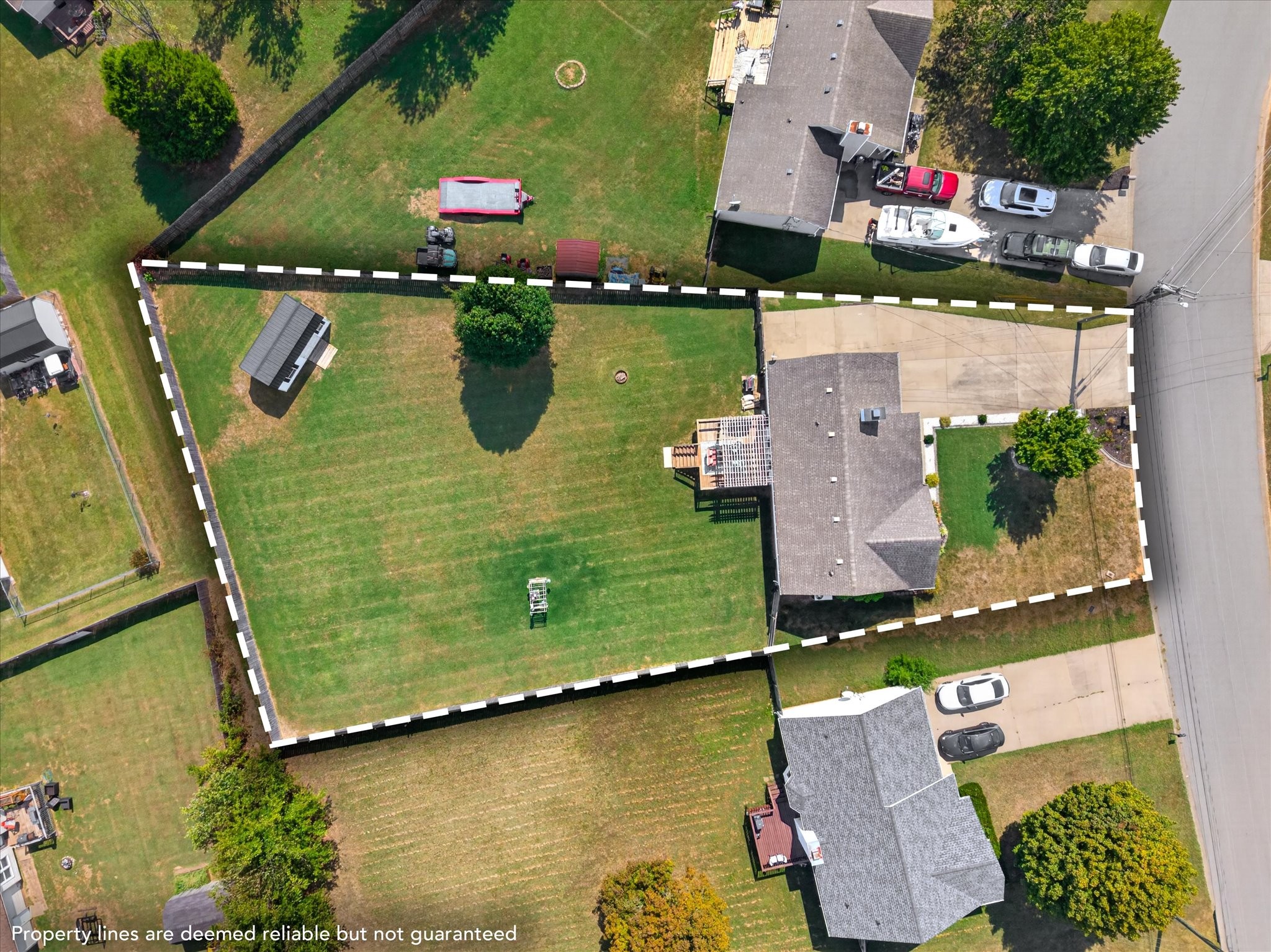 1318 Meredith Way Property Photo 7