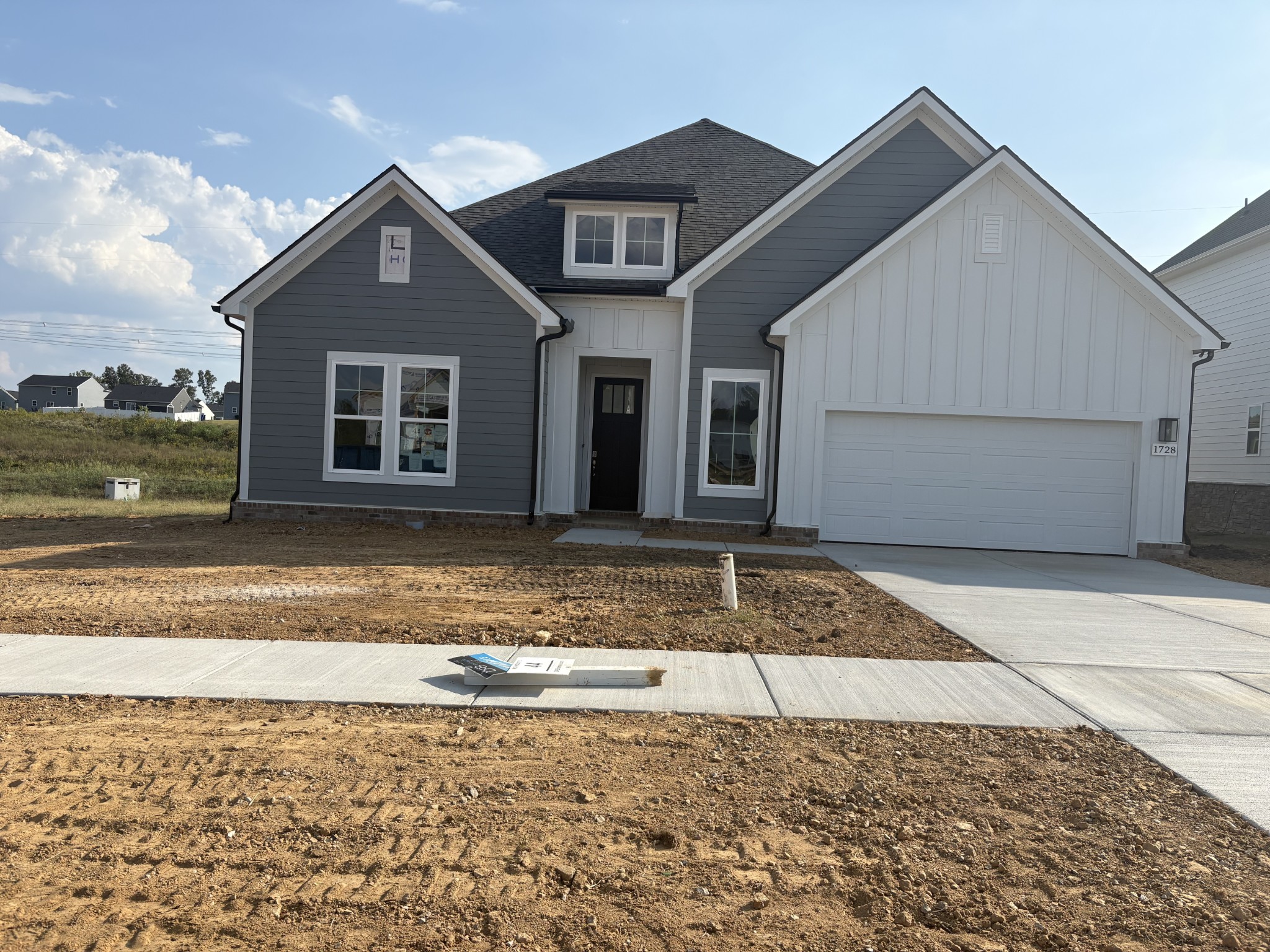 1728 Shallow Creek Dr Property Photo 1