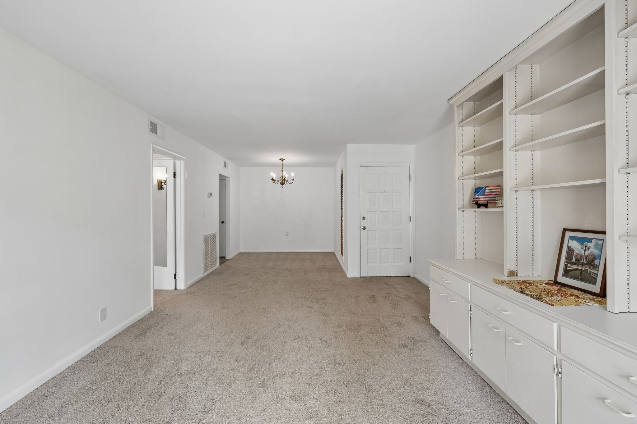 2116 Hobbs Rd Property Photo 17