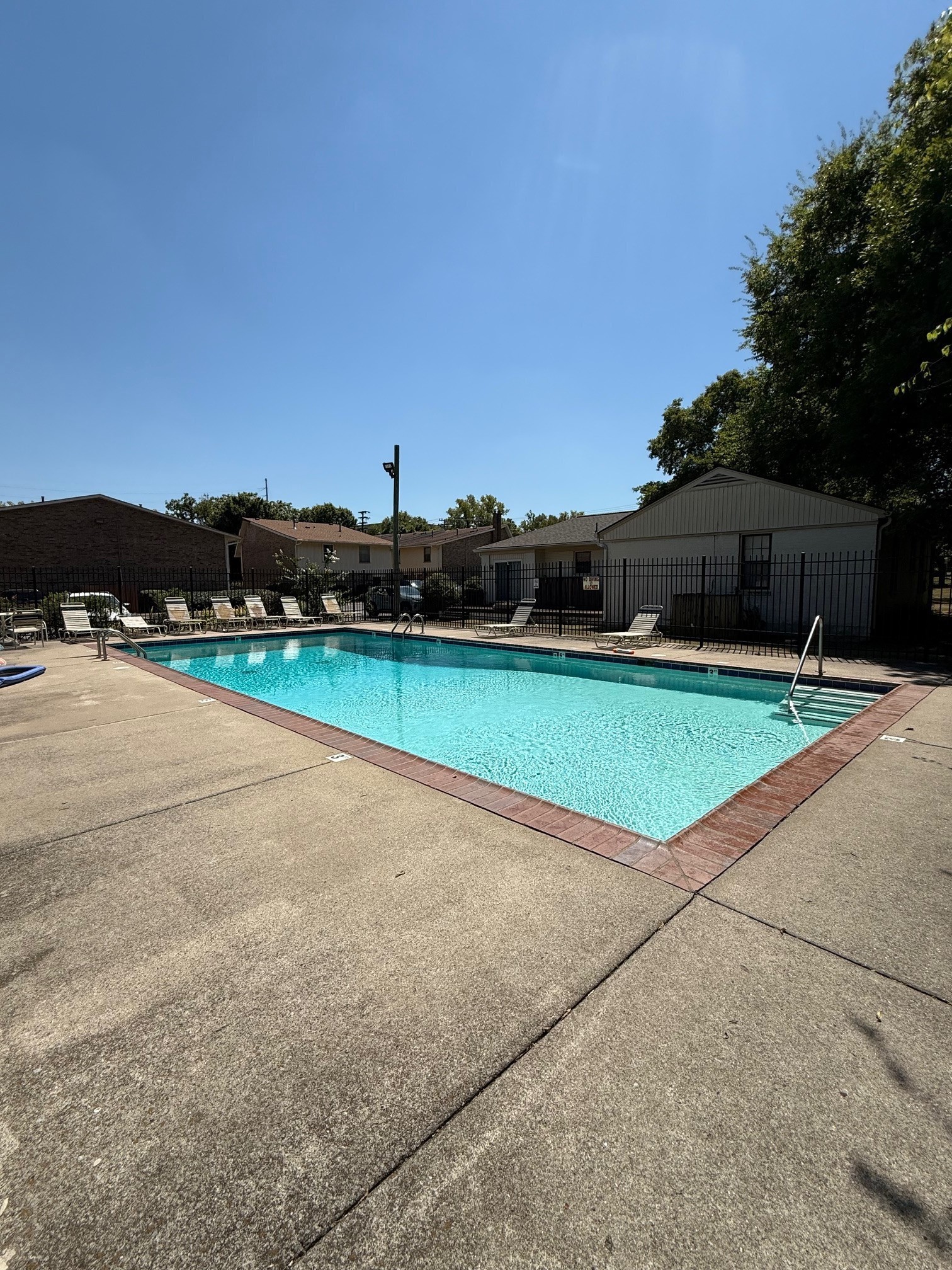 2116 Hobbs Rd Property Photo 35