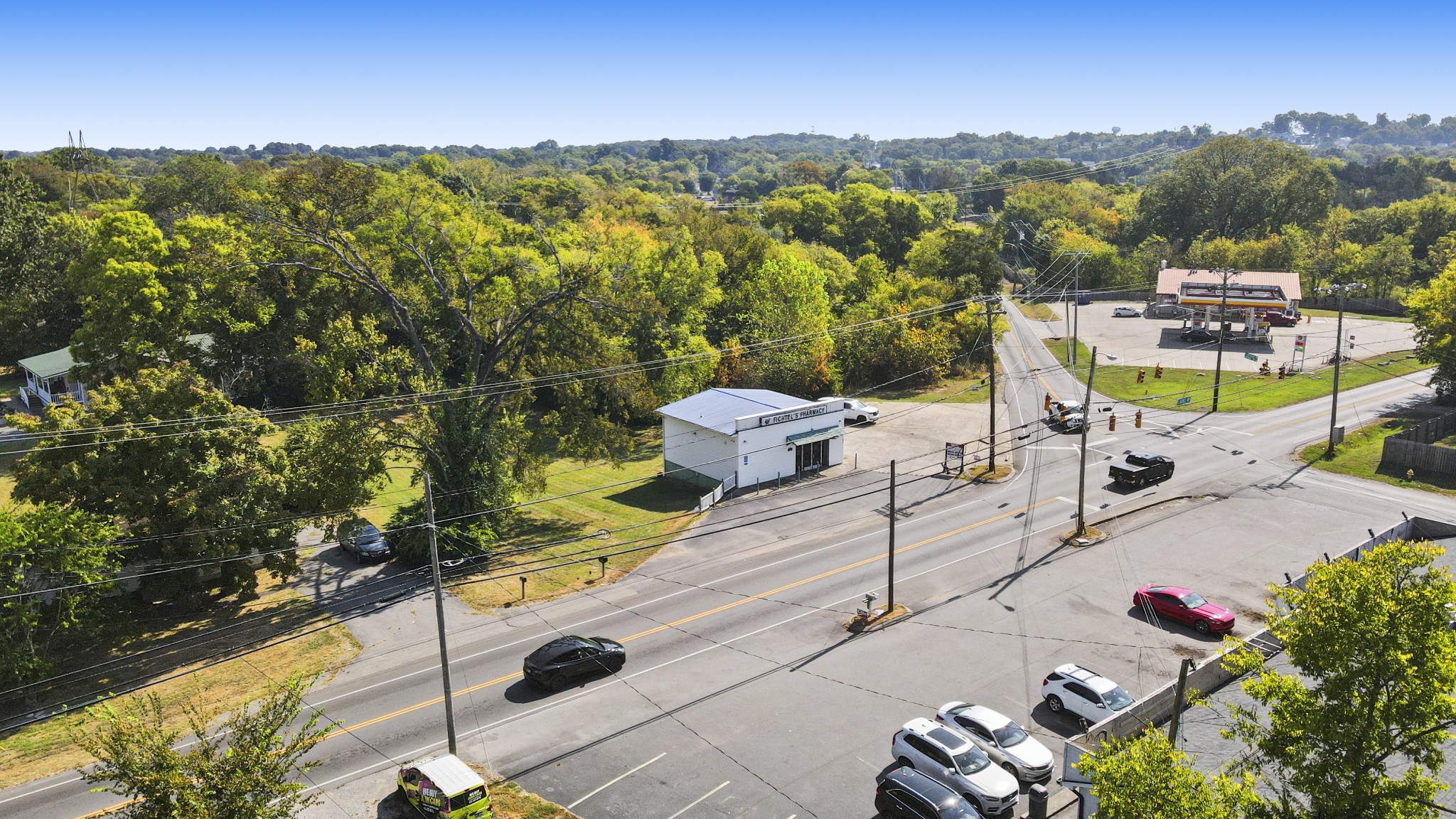 405 Old Nashville Hwy Property Photo 1