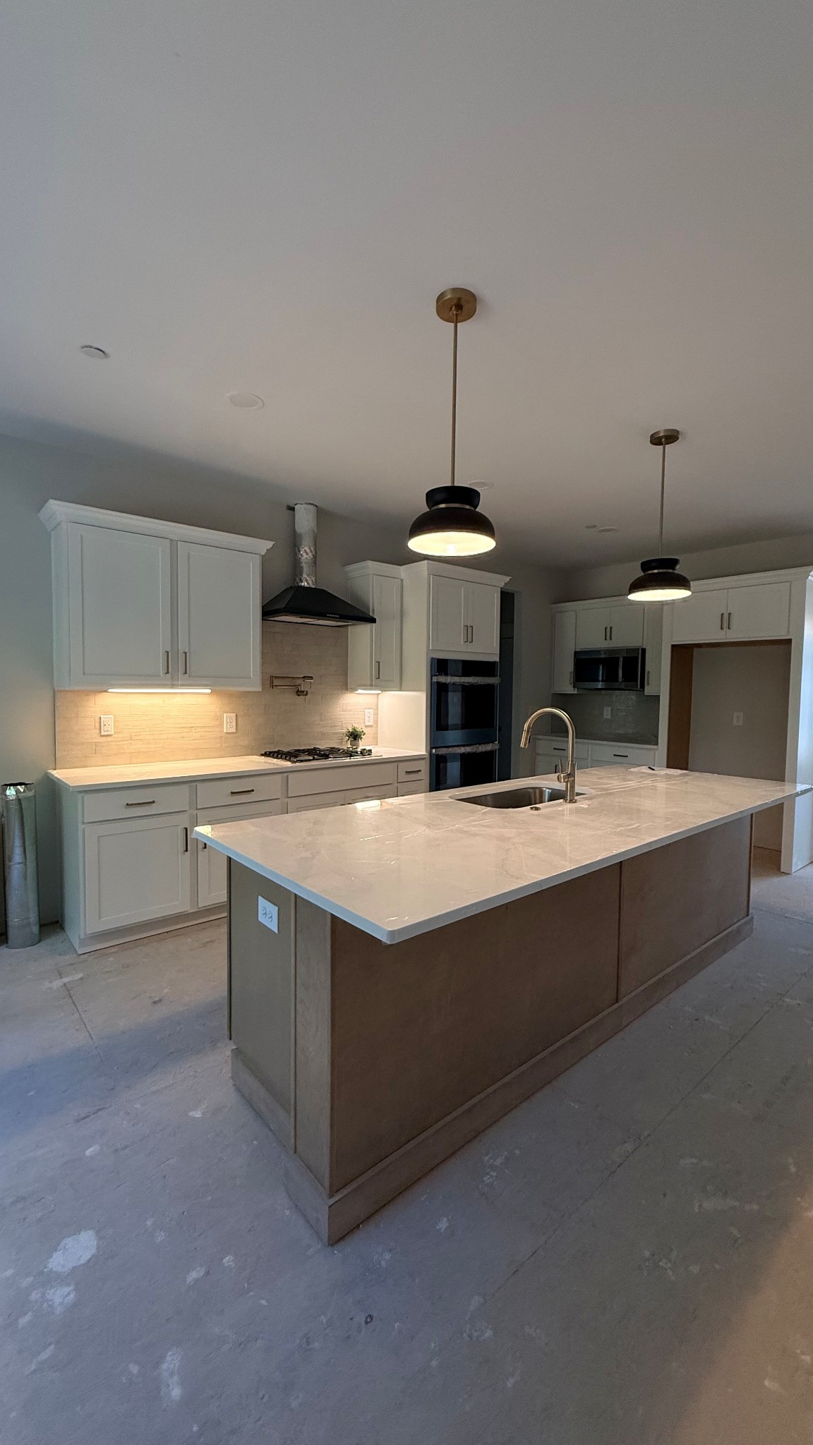 247 Young Lane Property Photo 8