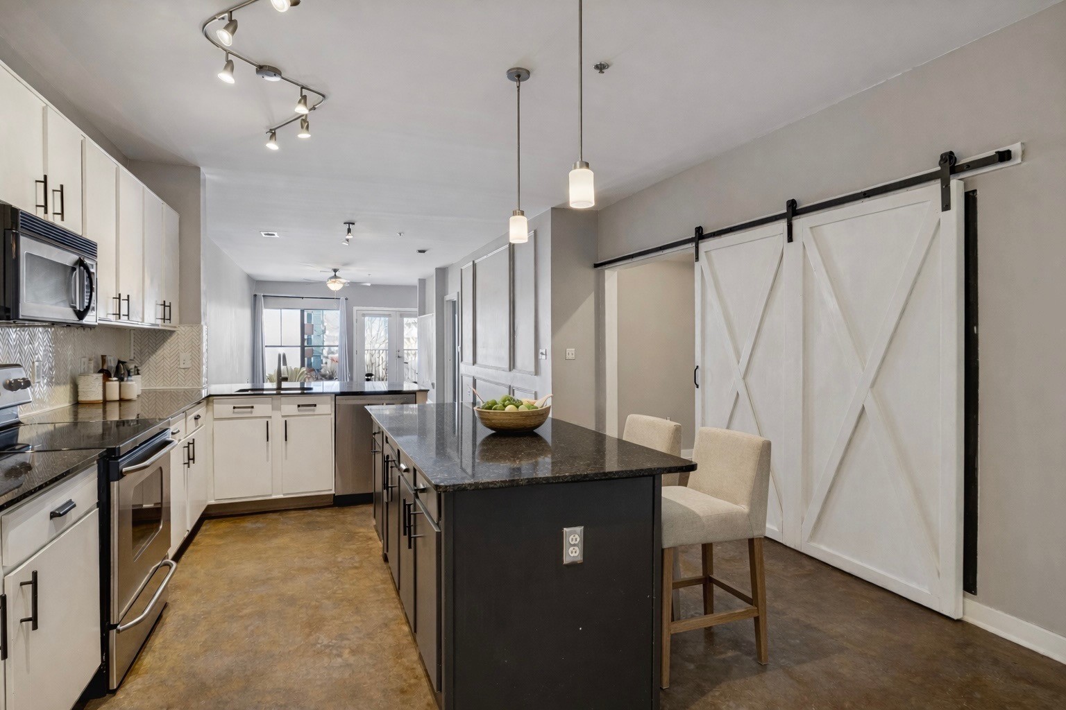1803 Broadway Property Photo 10