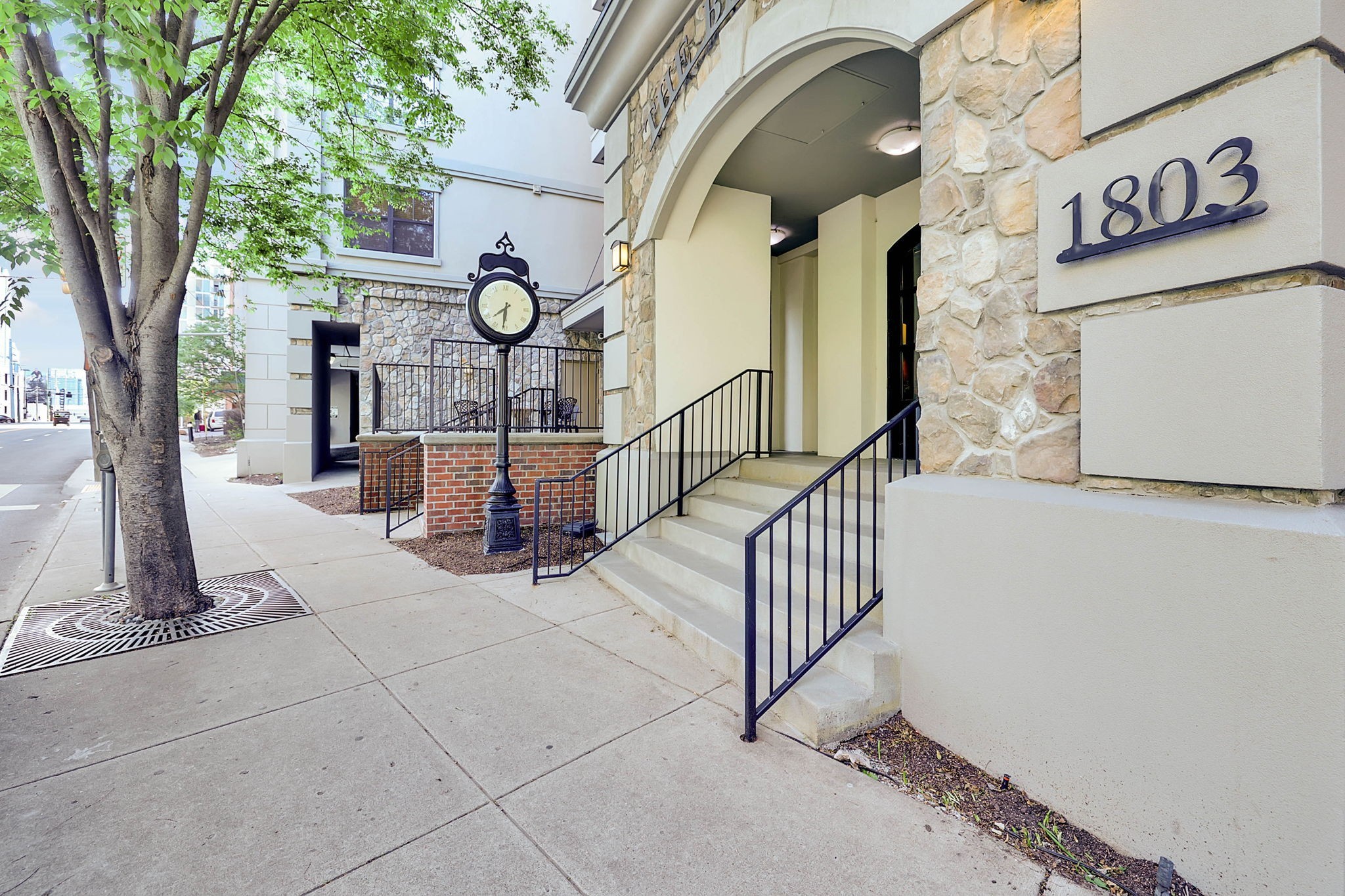 1803 Broadway Property Photo 21