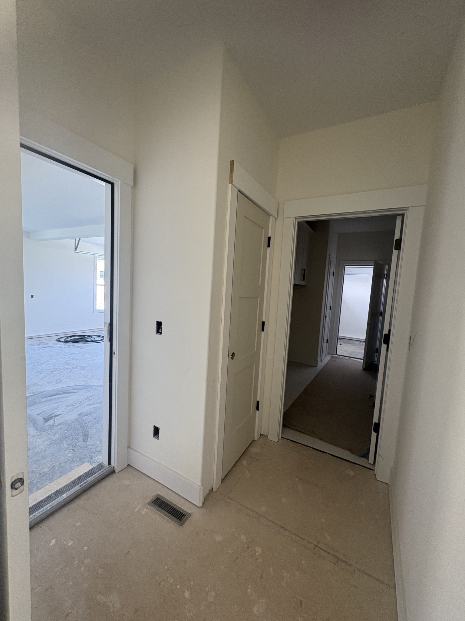 1300 Reda Dr Property Photo 16