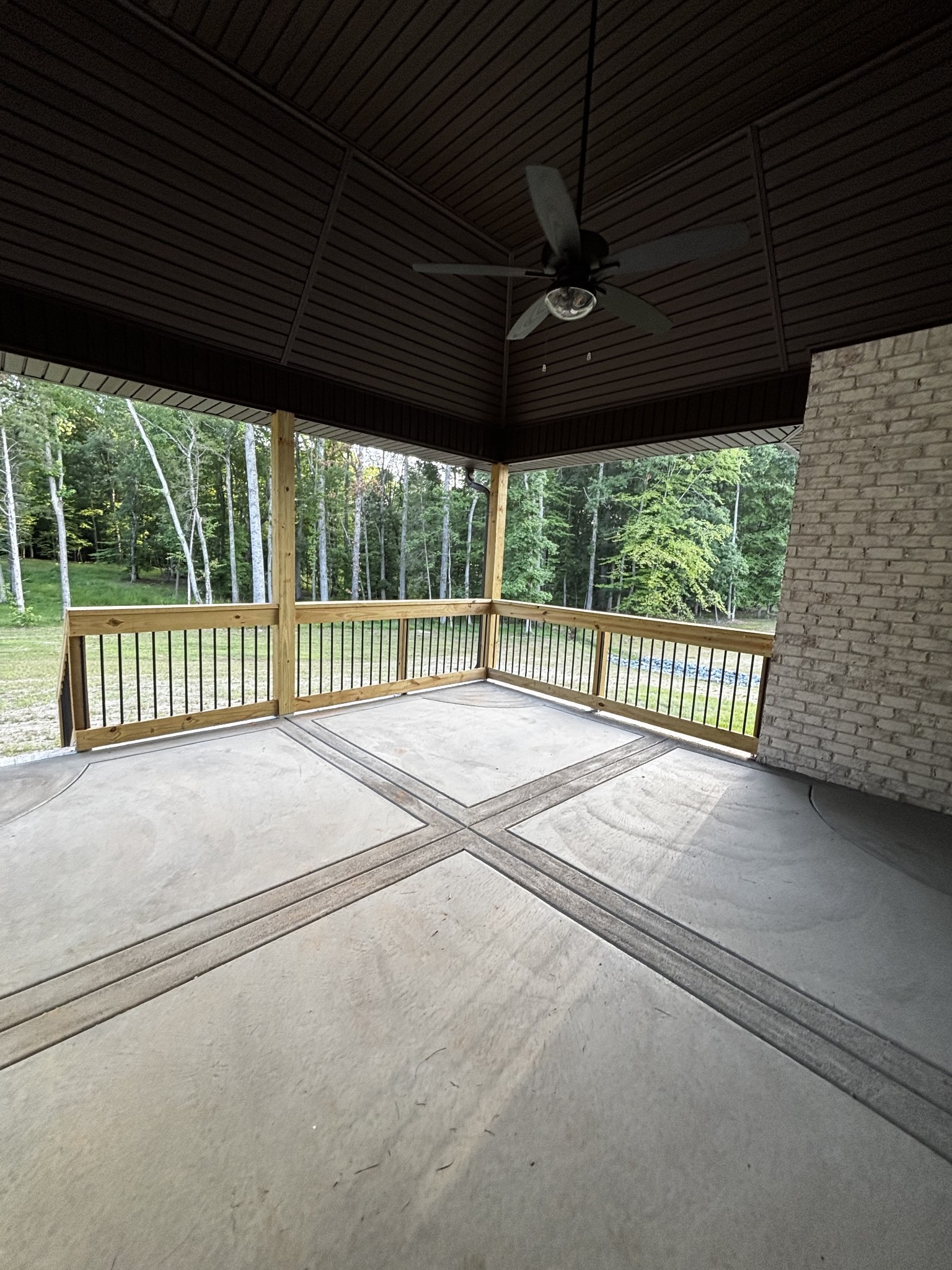 1300 Reda Dr Property Photo 42