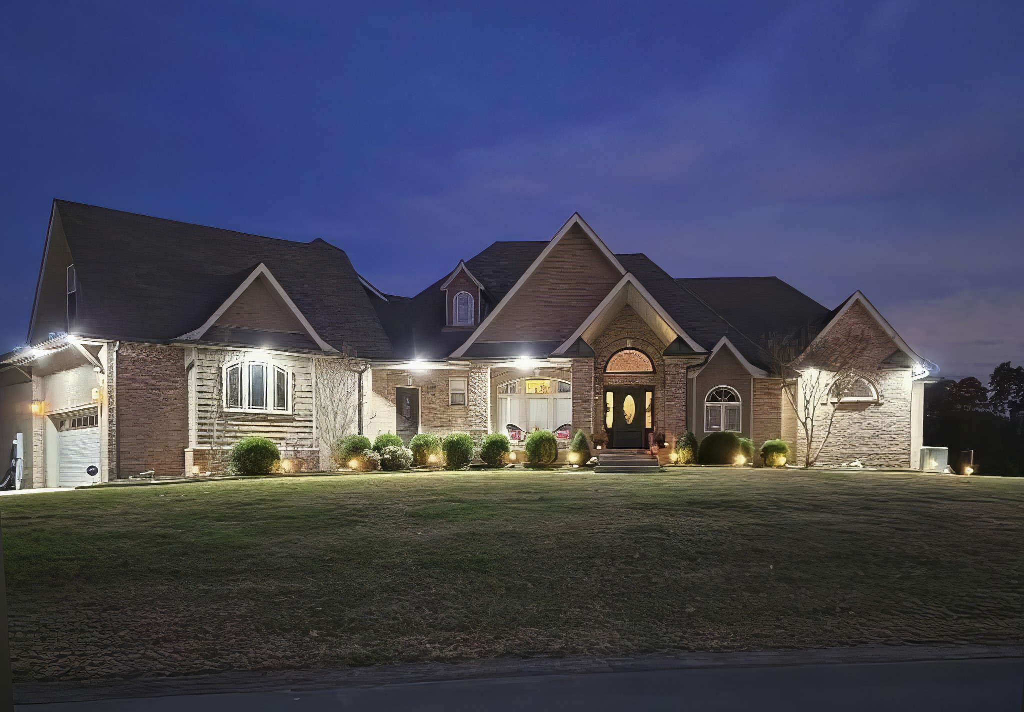 816 Yorkbar Court Property Photo 1