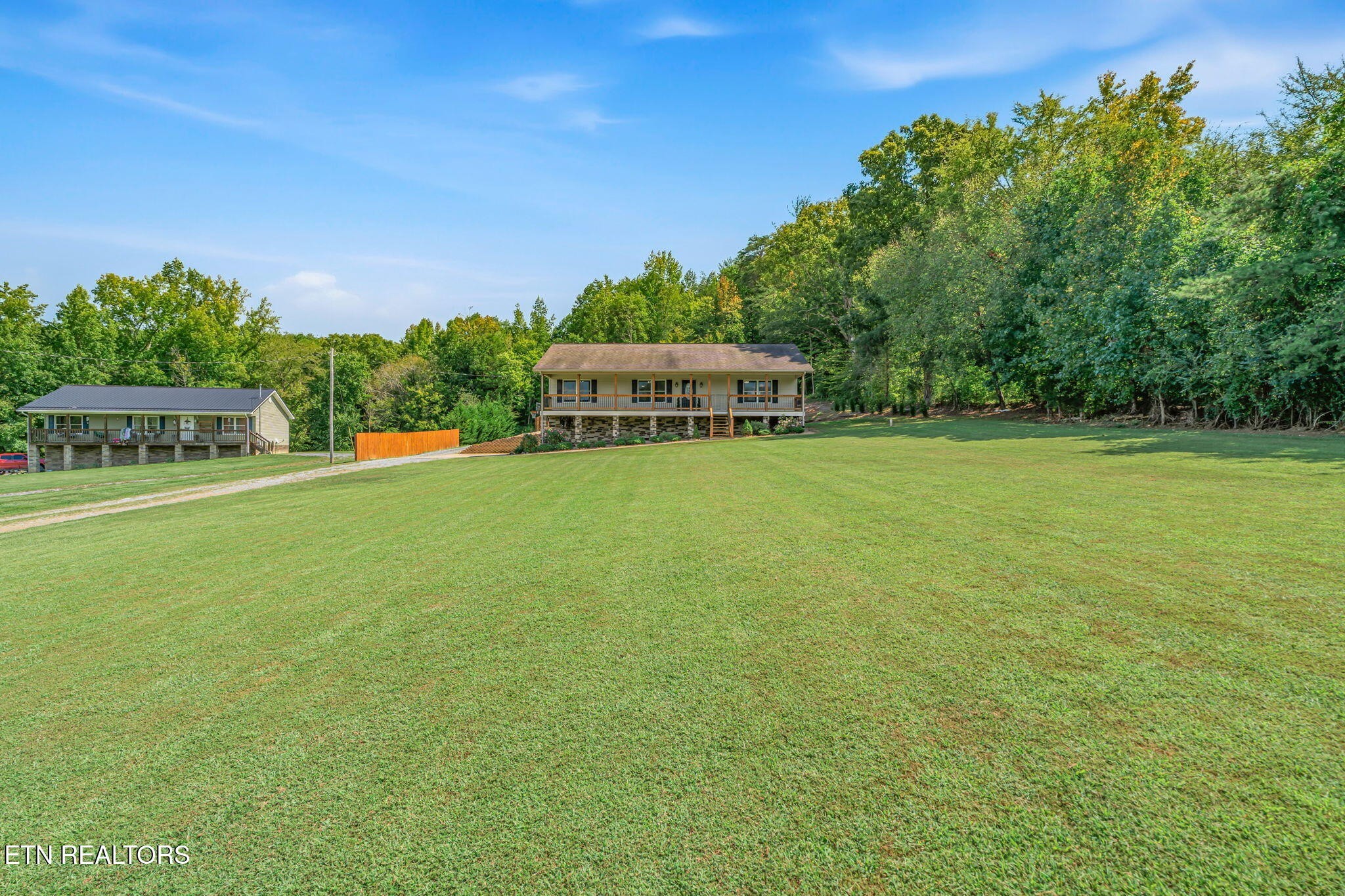 221 Pearl Meadows Way Property Photo 6