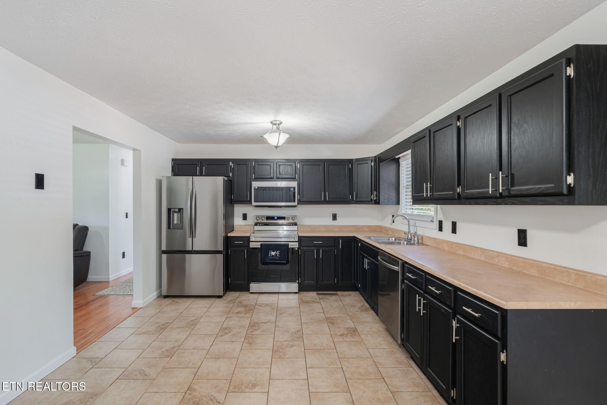 221 Pearl Meadows Way Property Photo 13