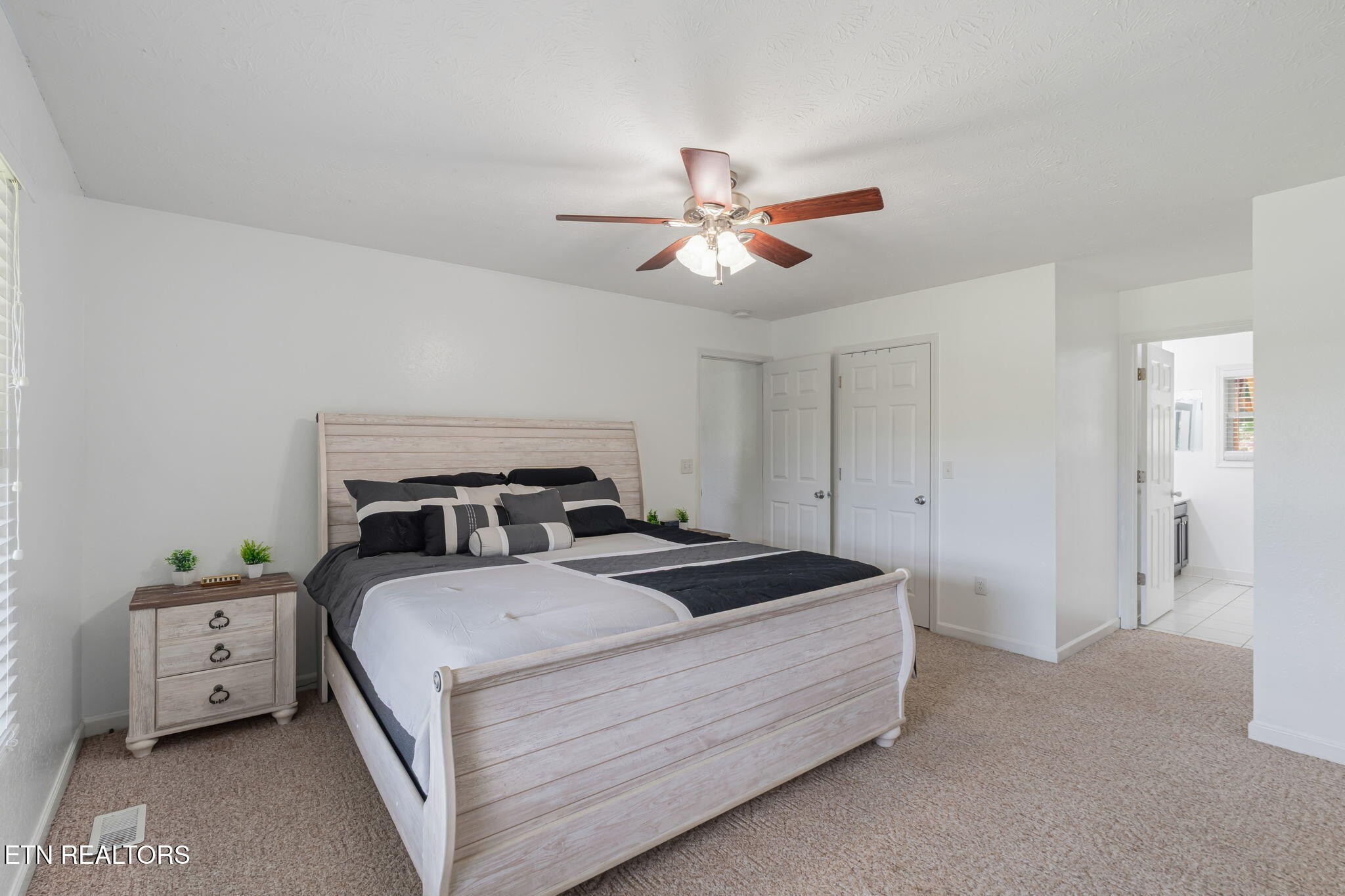 221 Pearl Meadows Way Property Photo 24