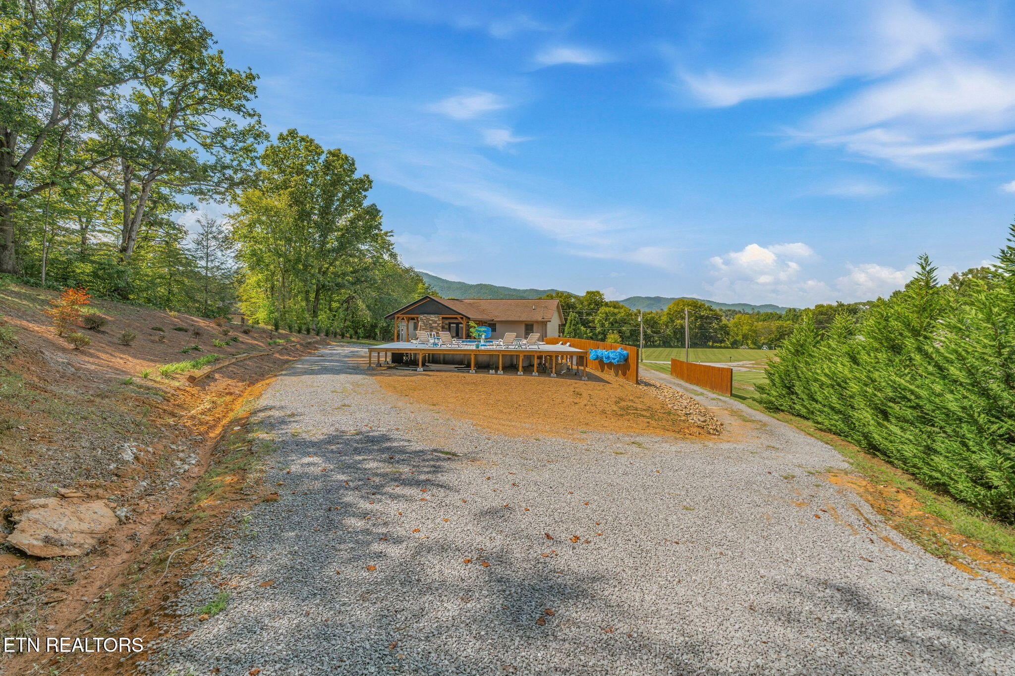 221 Pearl Meadows Way Property Photo 44