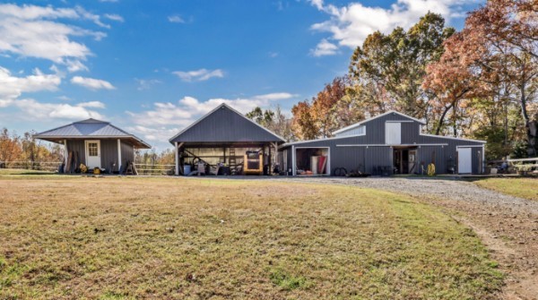 2753 Jarrell Ridge Rd Property Photo 1