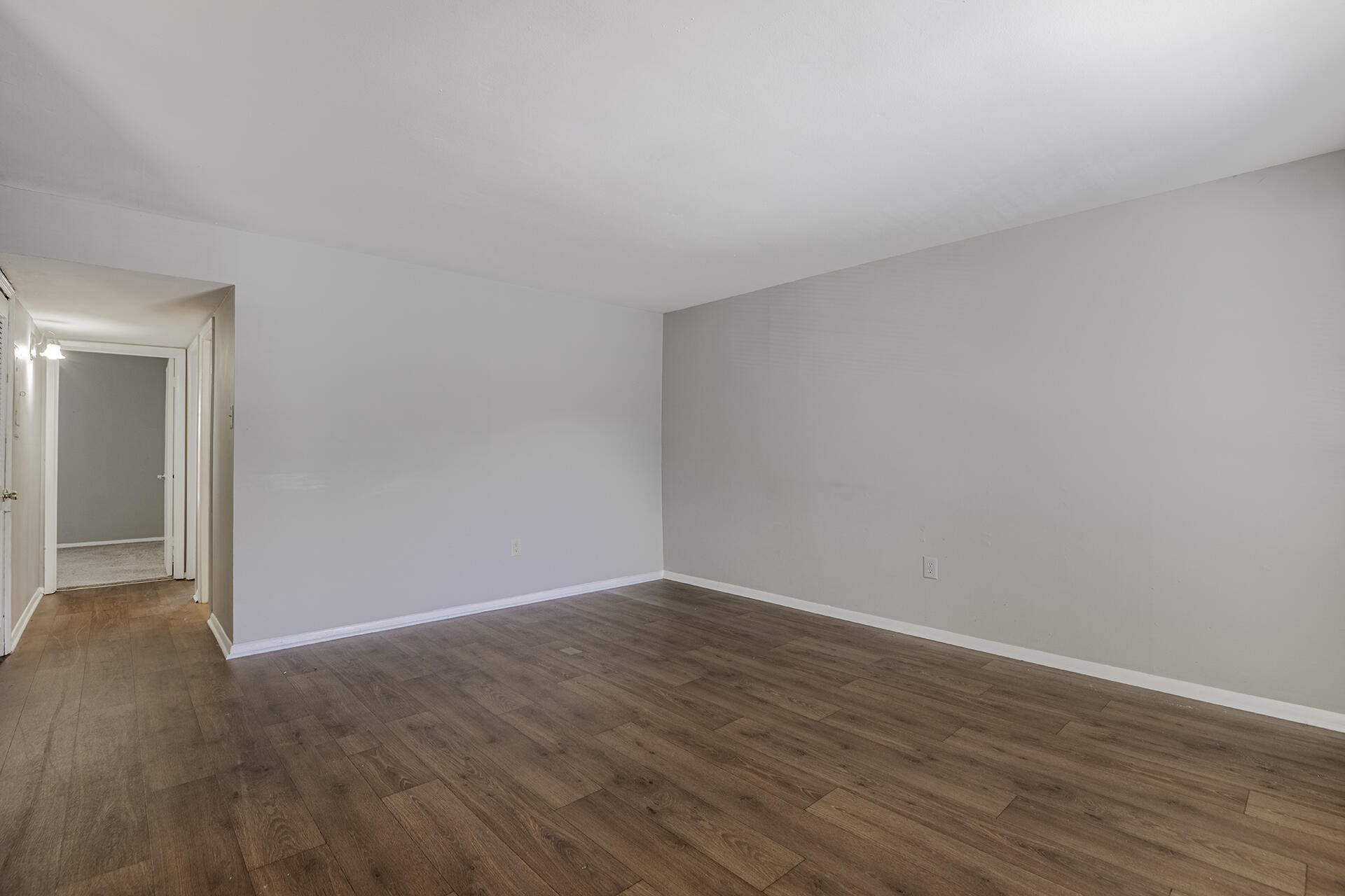 900 Mountain Creek Road Property Photo 3