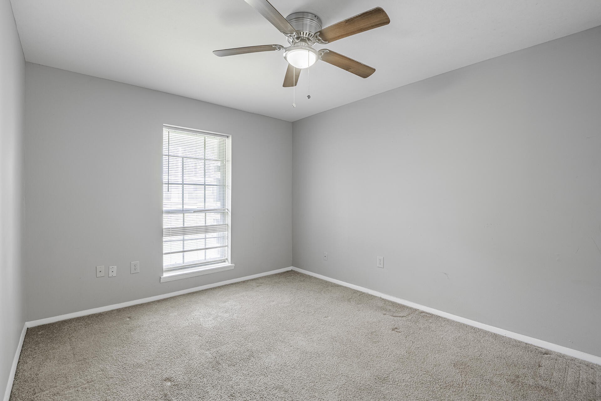 900 Mountain Creek Road Property Photo 12