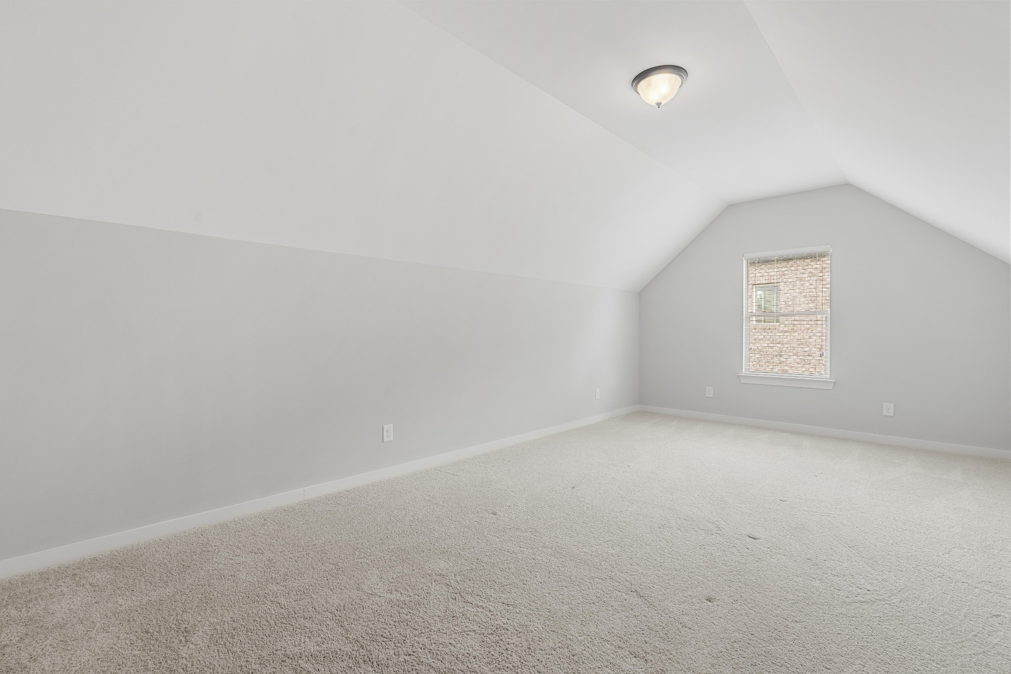 307 Colt Ave Property Photo 32