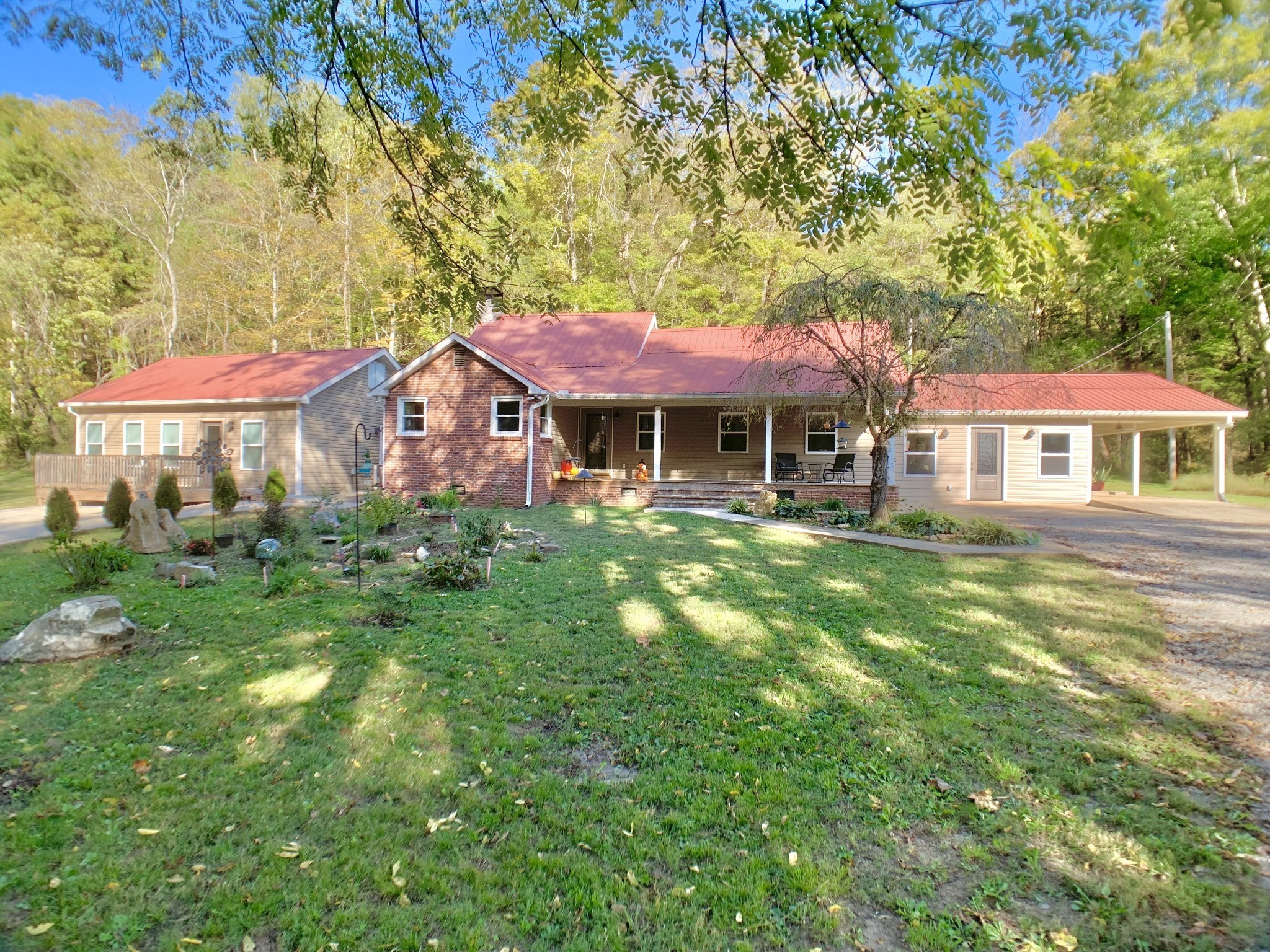 3979 Lem Davis Rd Property Photo 1