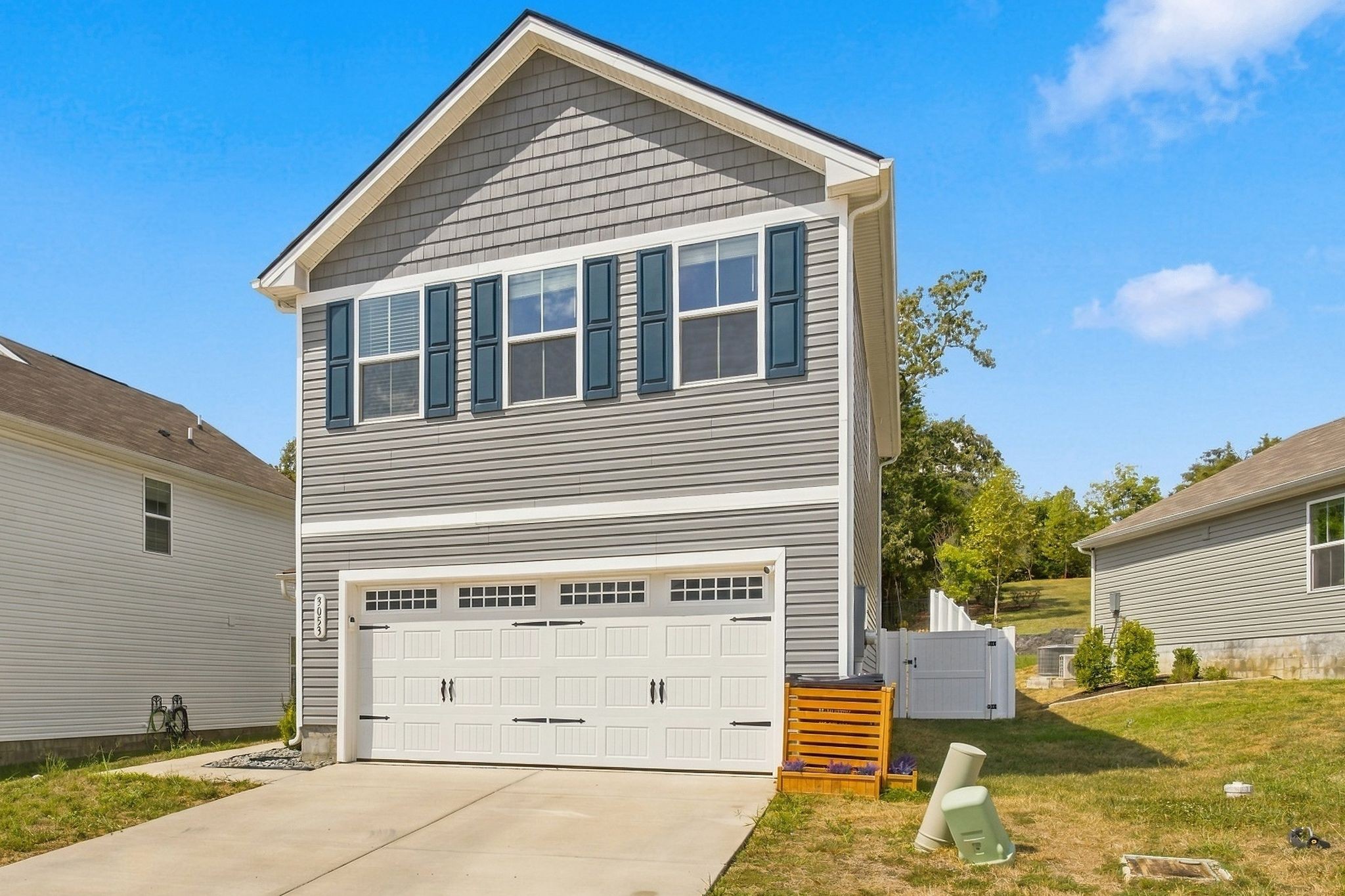3053 Red Fox Rdg Property Photo 2