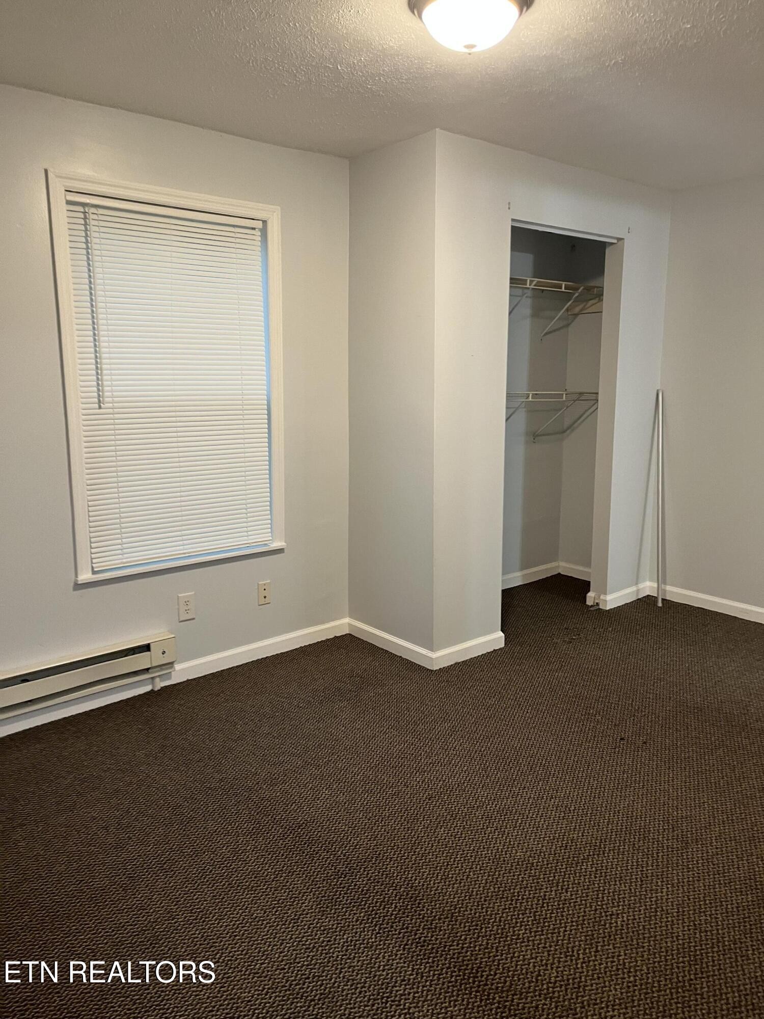 672 Raccoon Valley Rd Property Photo 10