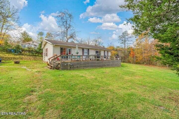 672 Raccoon Valley Rd Property Photo 17
